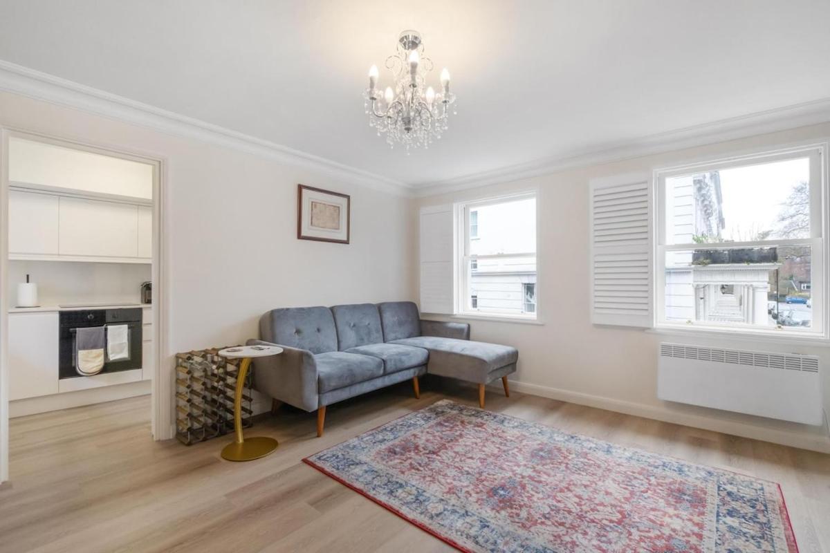 W2 Stylish And Apartment