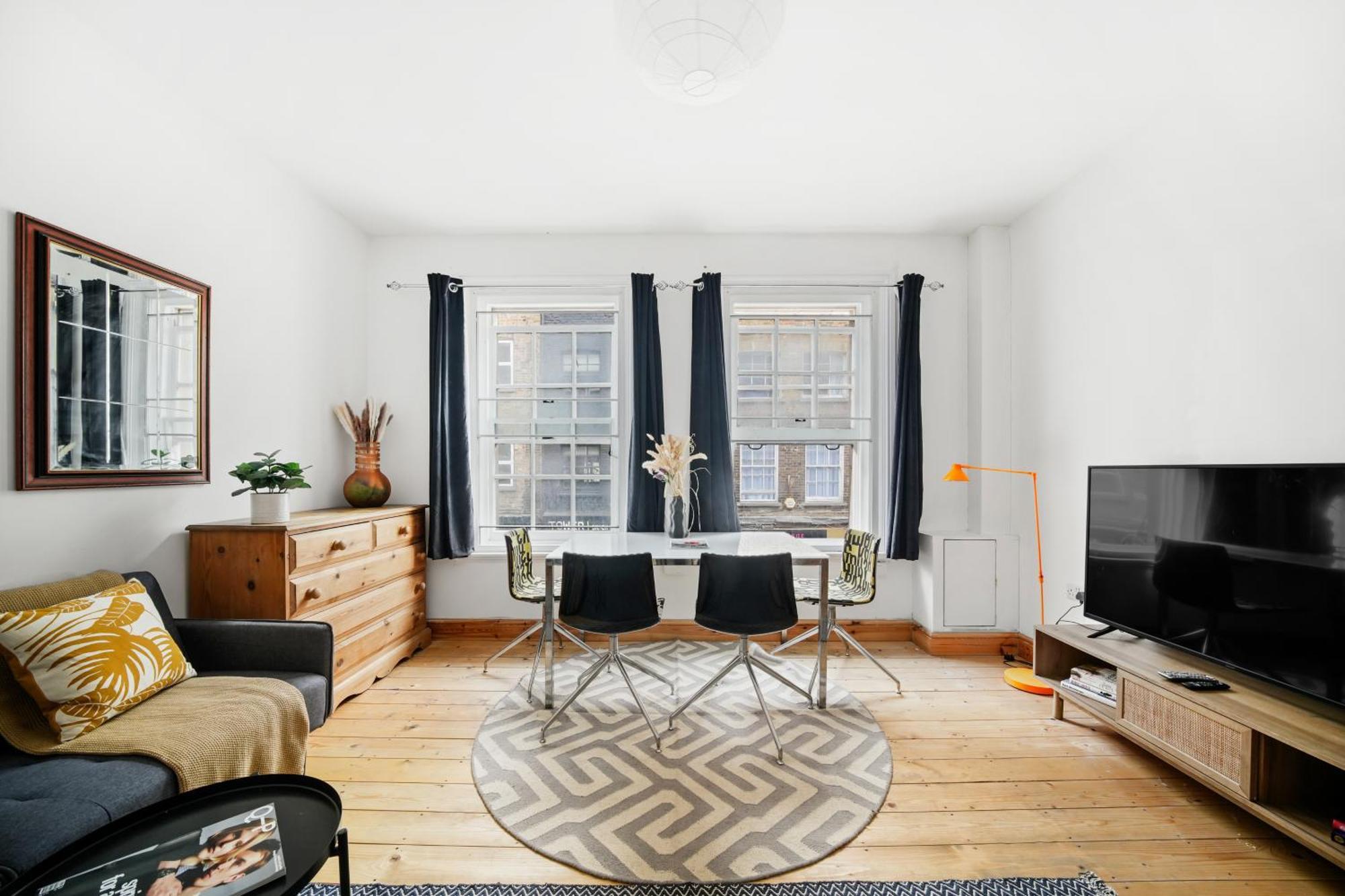 Visit Brick Lane - 1 Bed Flat With Large Patio Apartment