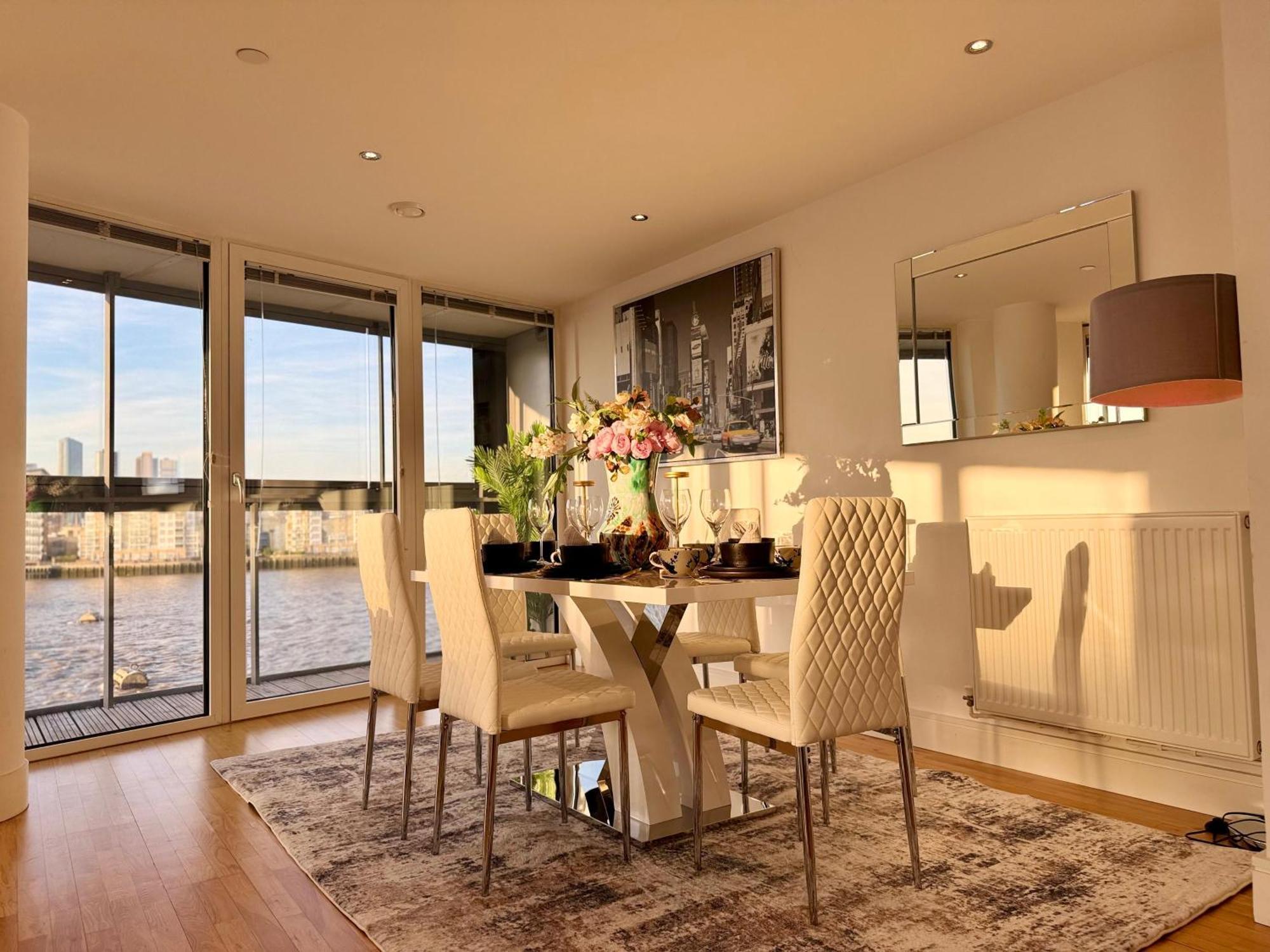Luxury Penthouse Greenwich Lägenhet