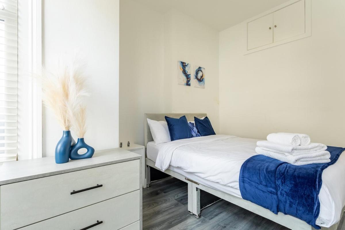 Apartment Stylish 2-bed Flat In The Heart Of West Hampstead *