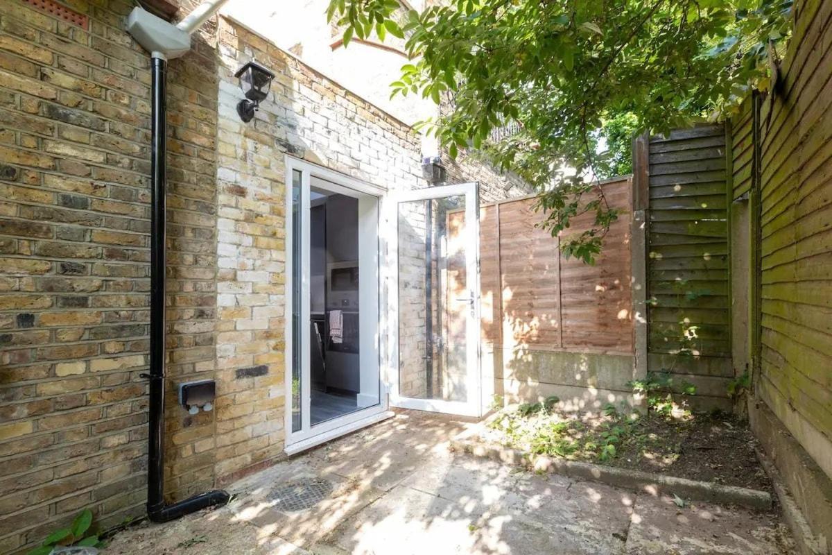 Stylish 2-bed Flat In The Heart Of West Hampstead