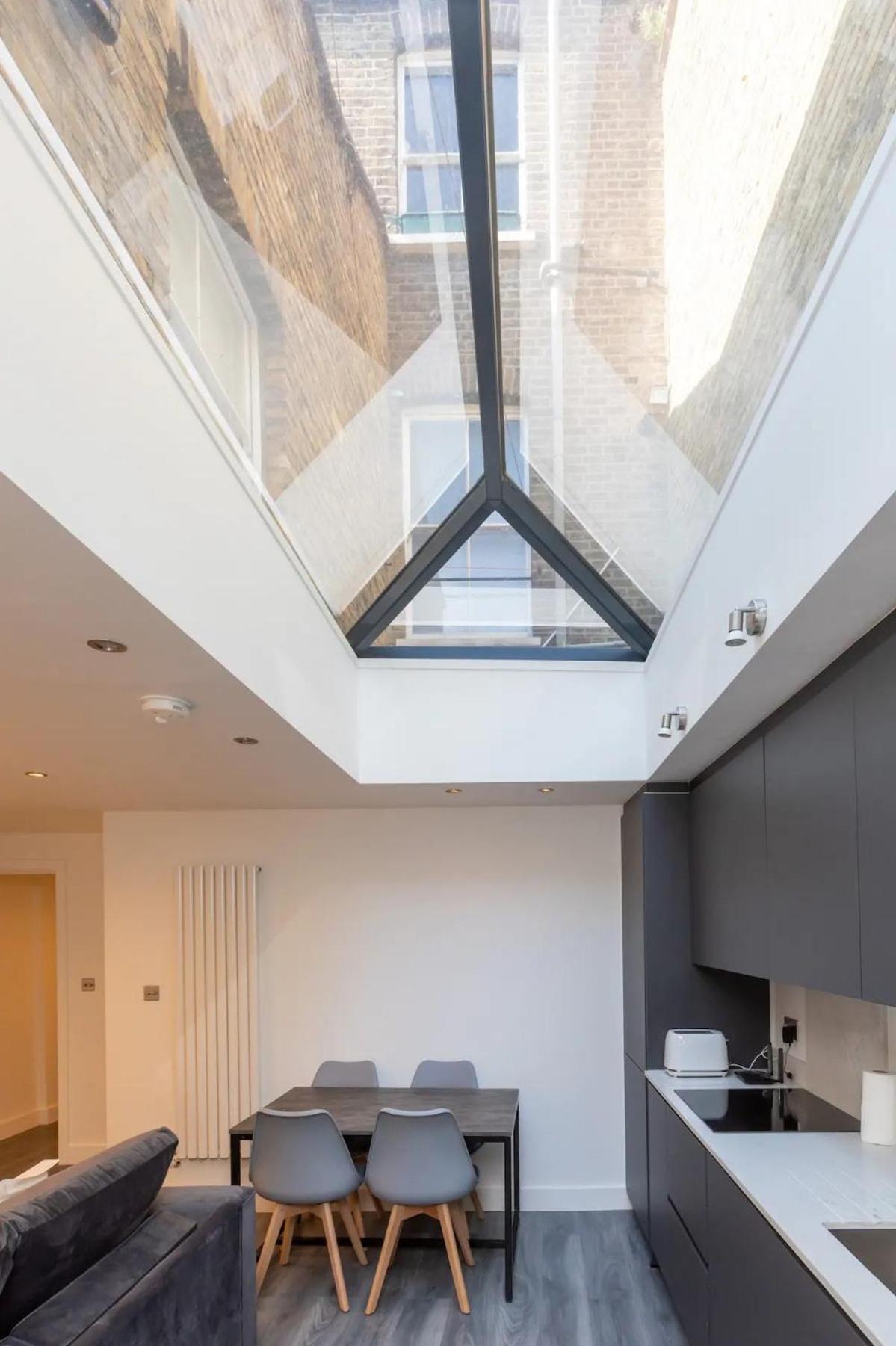 Stylish 2-bed Flat In The Heart Of West Hampstead London