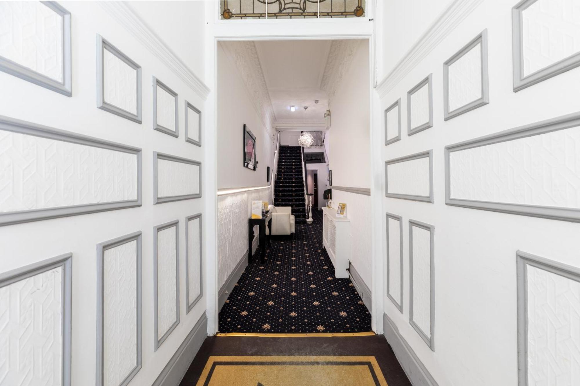 The Chapter - Hyde Park Hotell