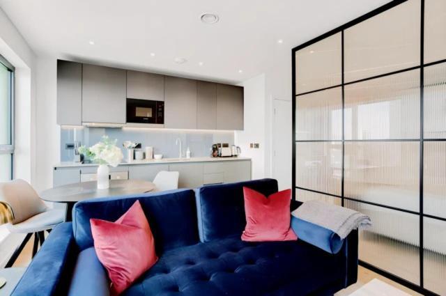 Apartment Sky Near O2, Olympic Stadium Canary Wharf *