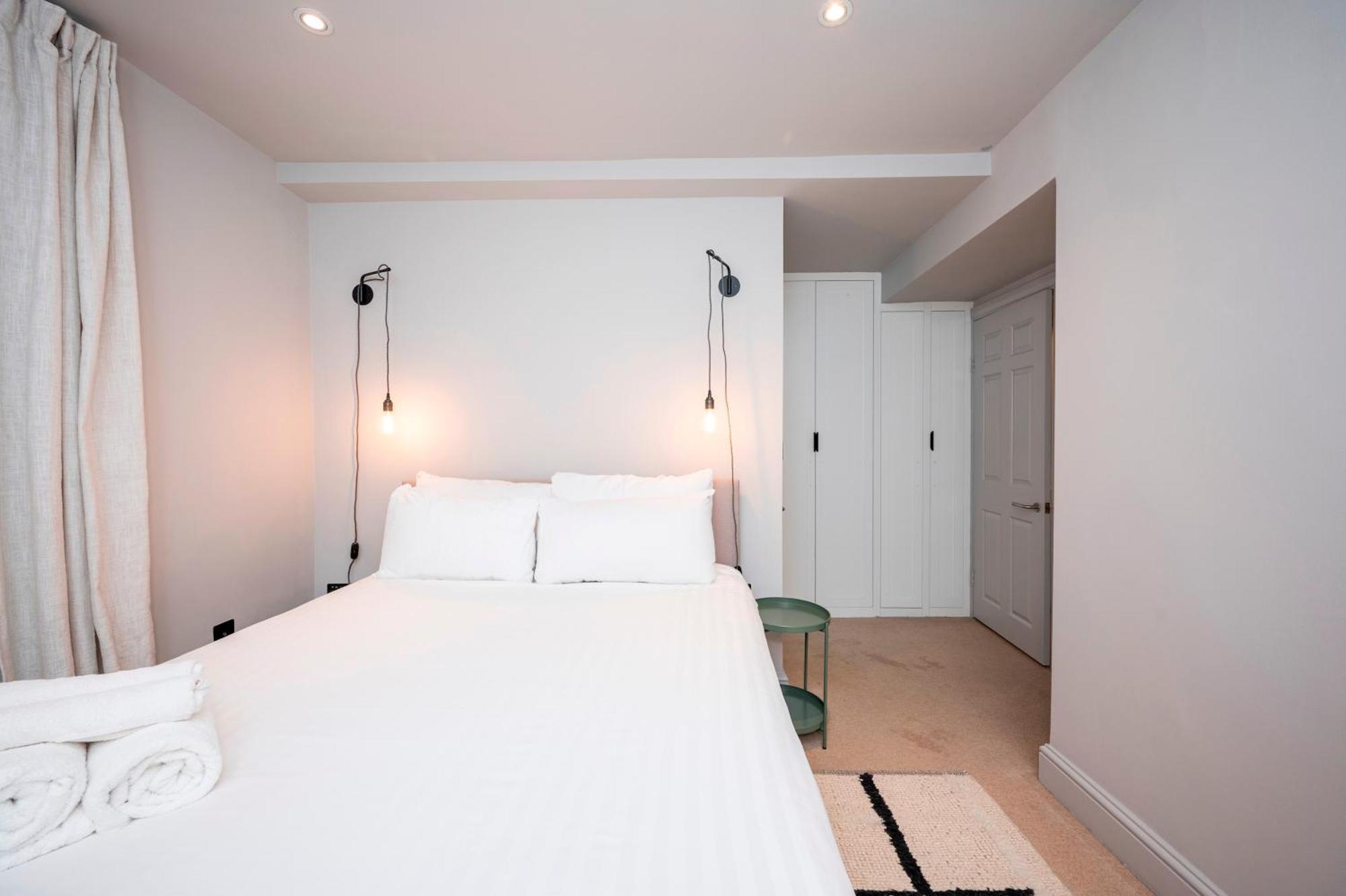 Apartment Pass The Keys Luxury Stylish Duplex With Private Garden London