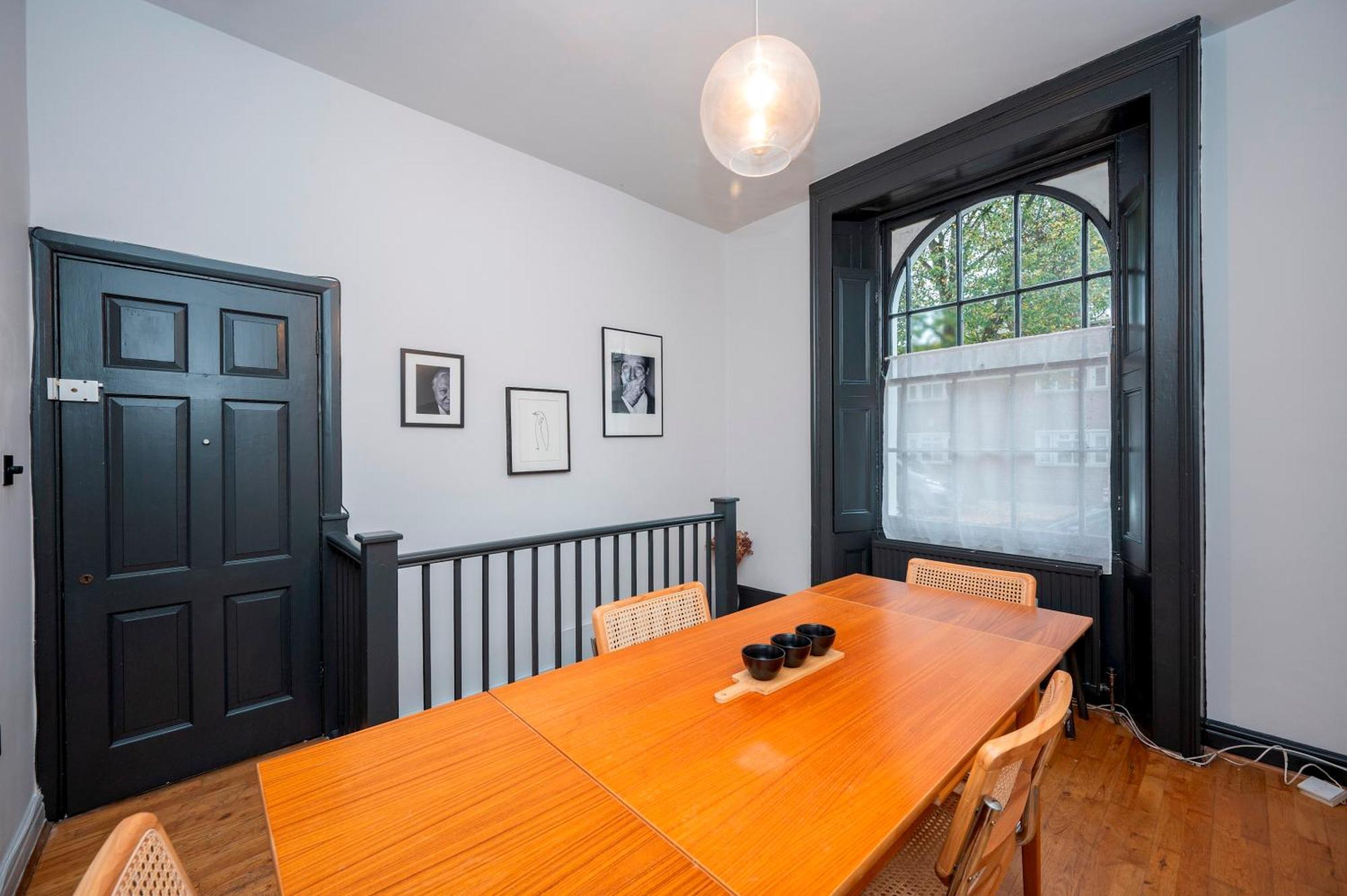 Apartment Pass The Keys Luxury Stylish Duplex With Private Garden London