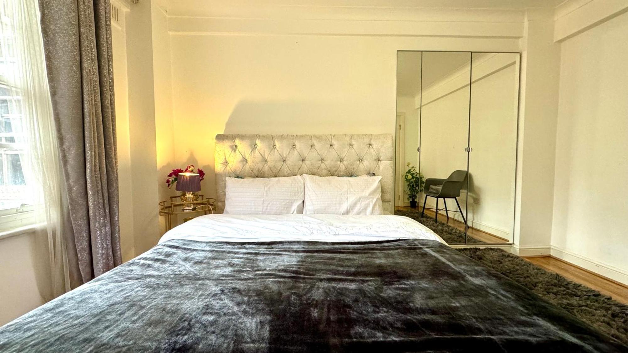1 Bedroom Edgware Road Hosted By Ali Apartment
