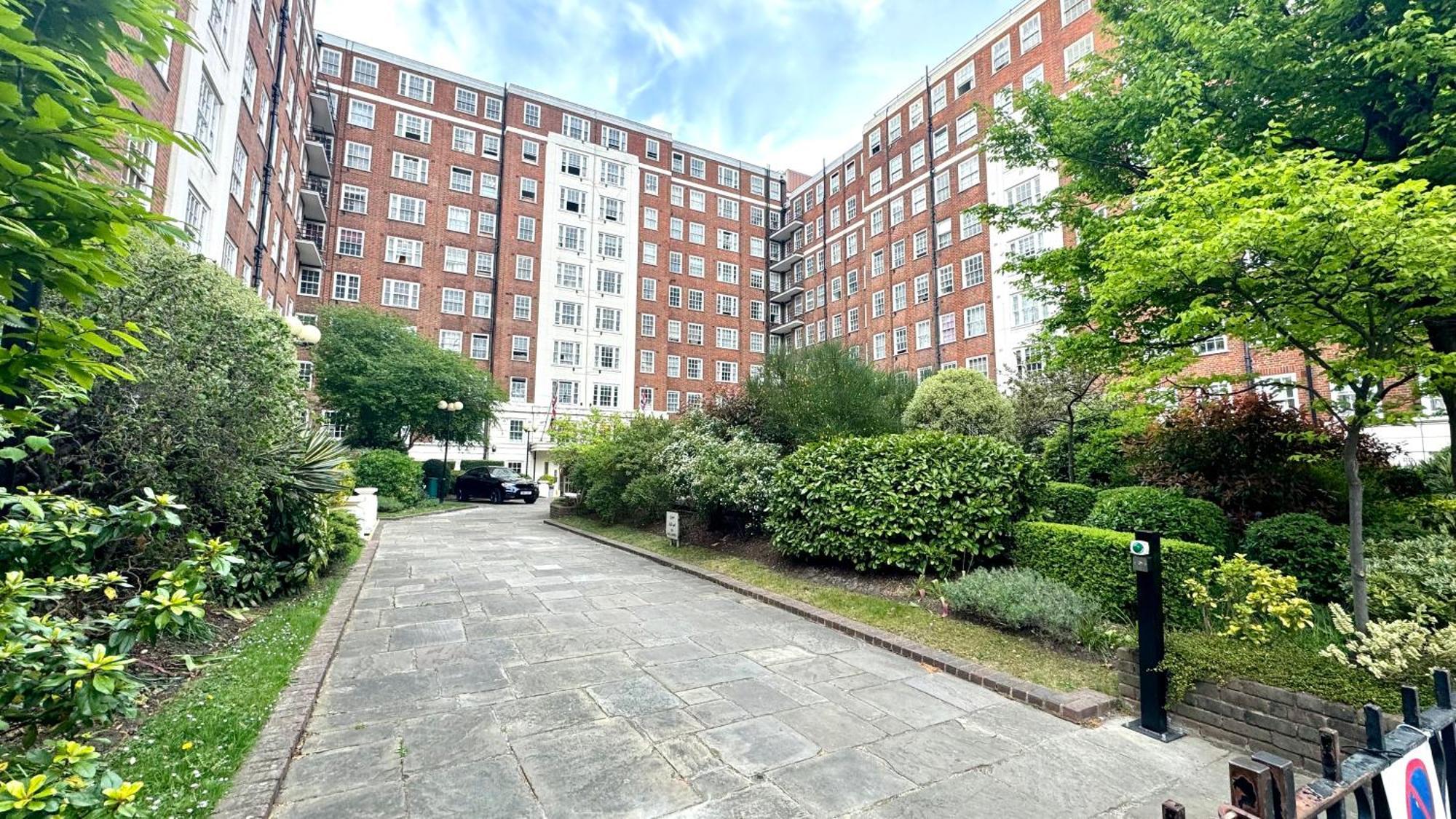 Apartment 1 Bedroom Edgware Road Hosted By Ali