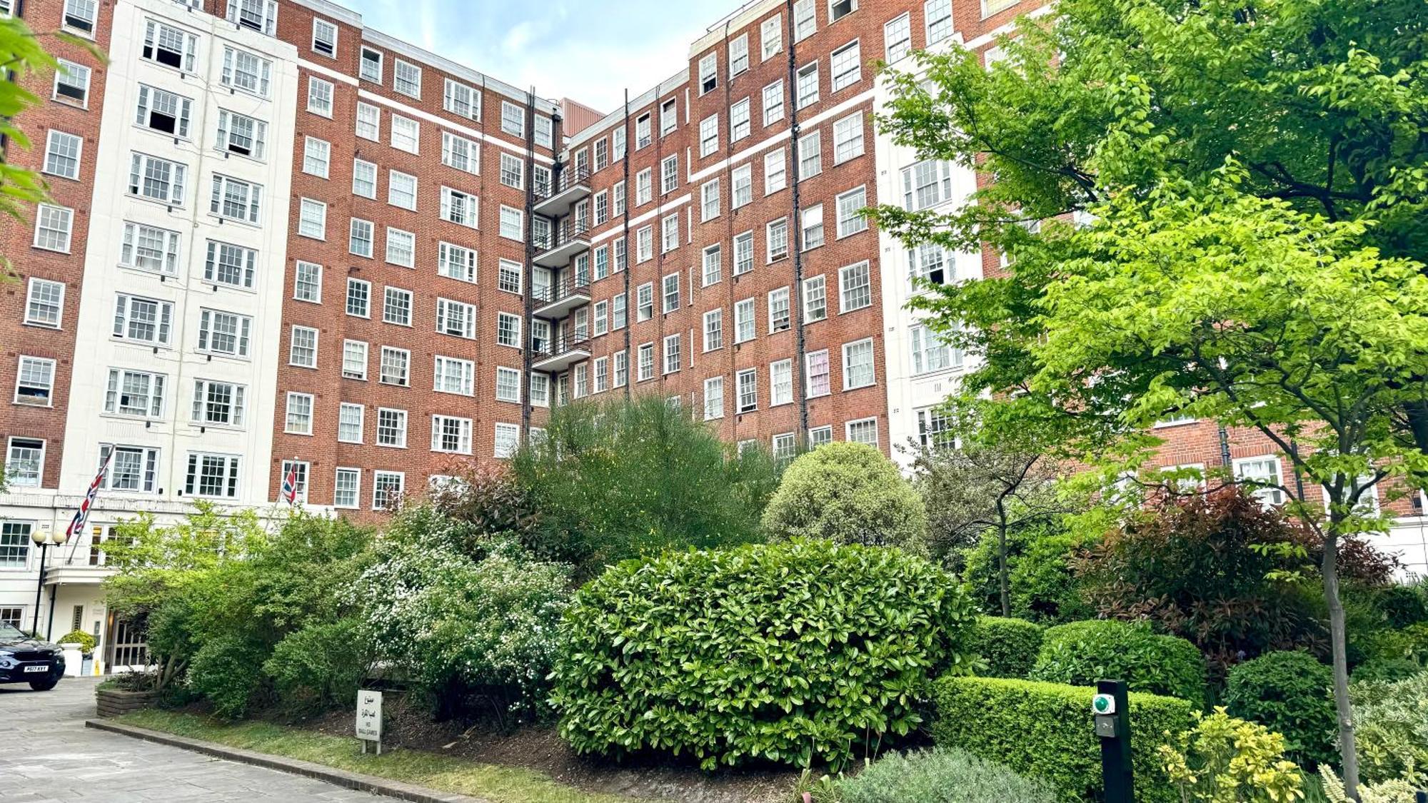 1 Bedroom Edgware Road Hosted By Ali Apartment London