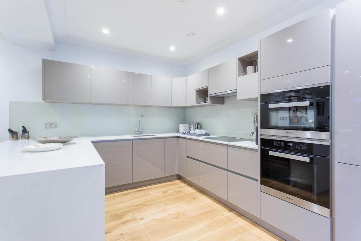 Apartment Luxury 2 Bedroom Flat Park Lane Pl2b