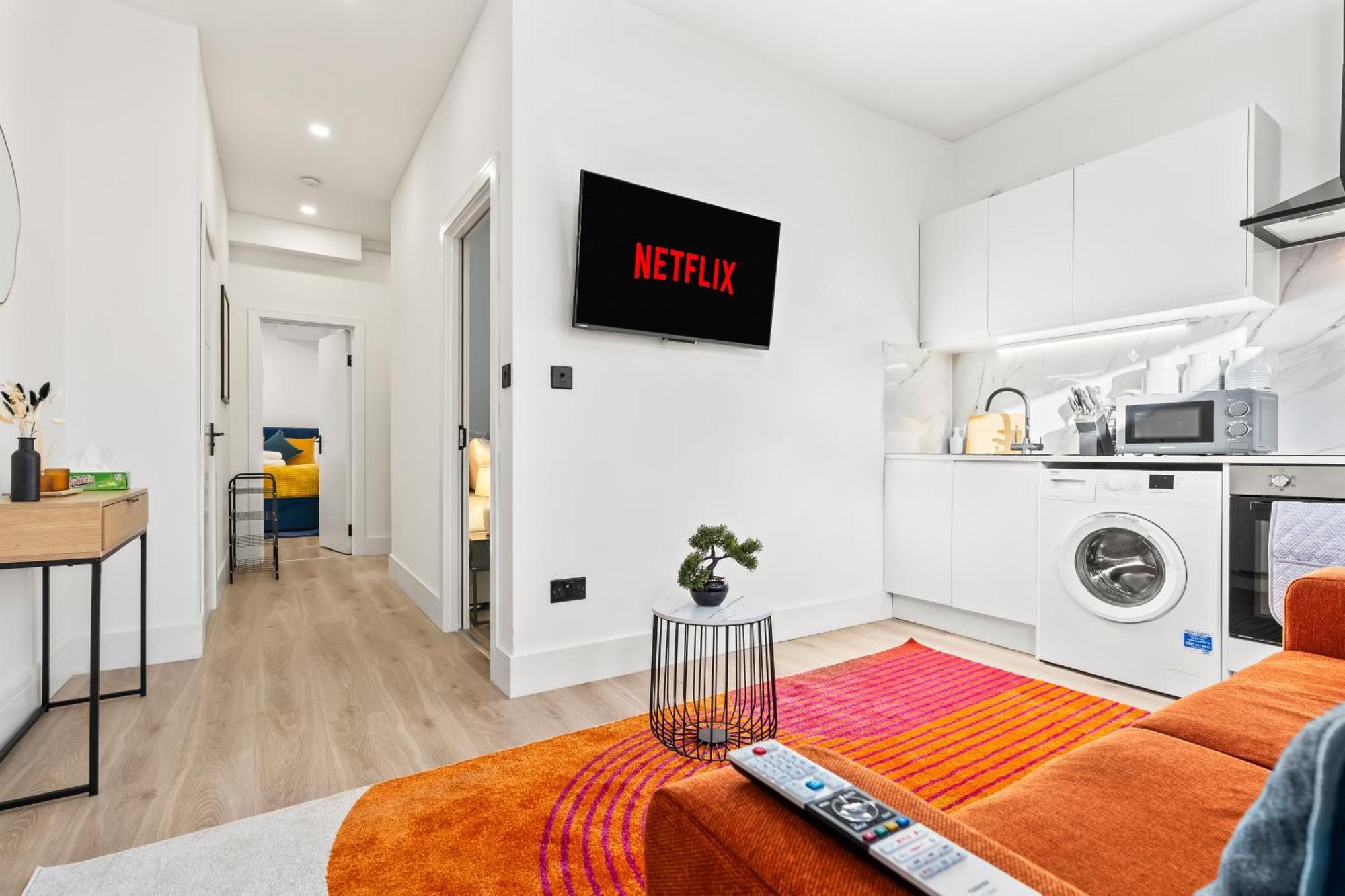 Appartamento Modern 4 Bed - Free Parking *