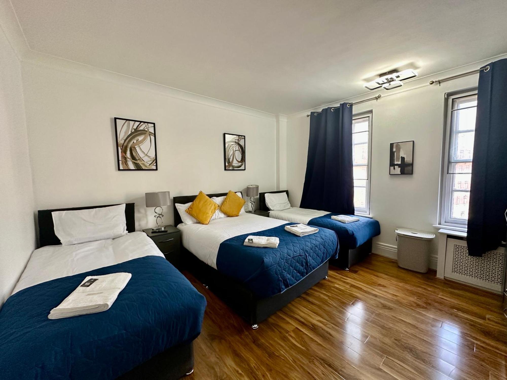 Luxury Flat Next To Hyde Park & Oxford Street Apartment