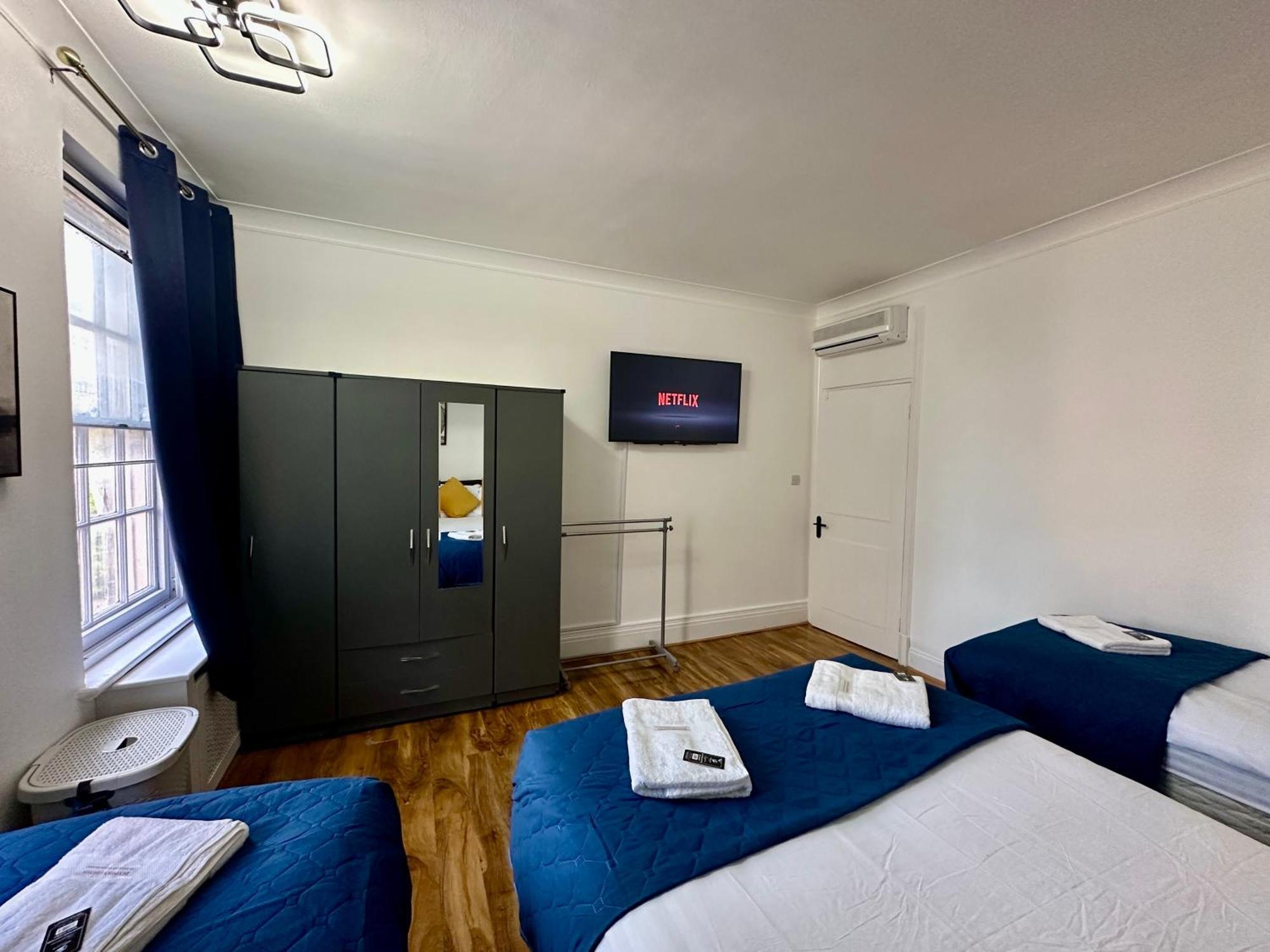 Luxury Flat Next To Hyde Park & Oxford Street Apartment *