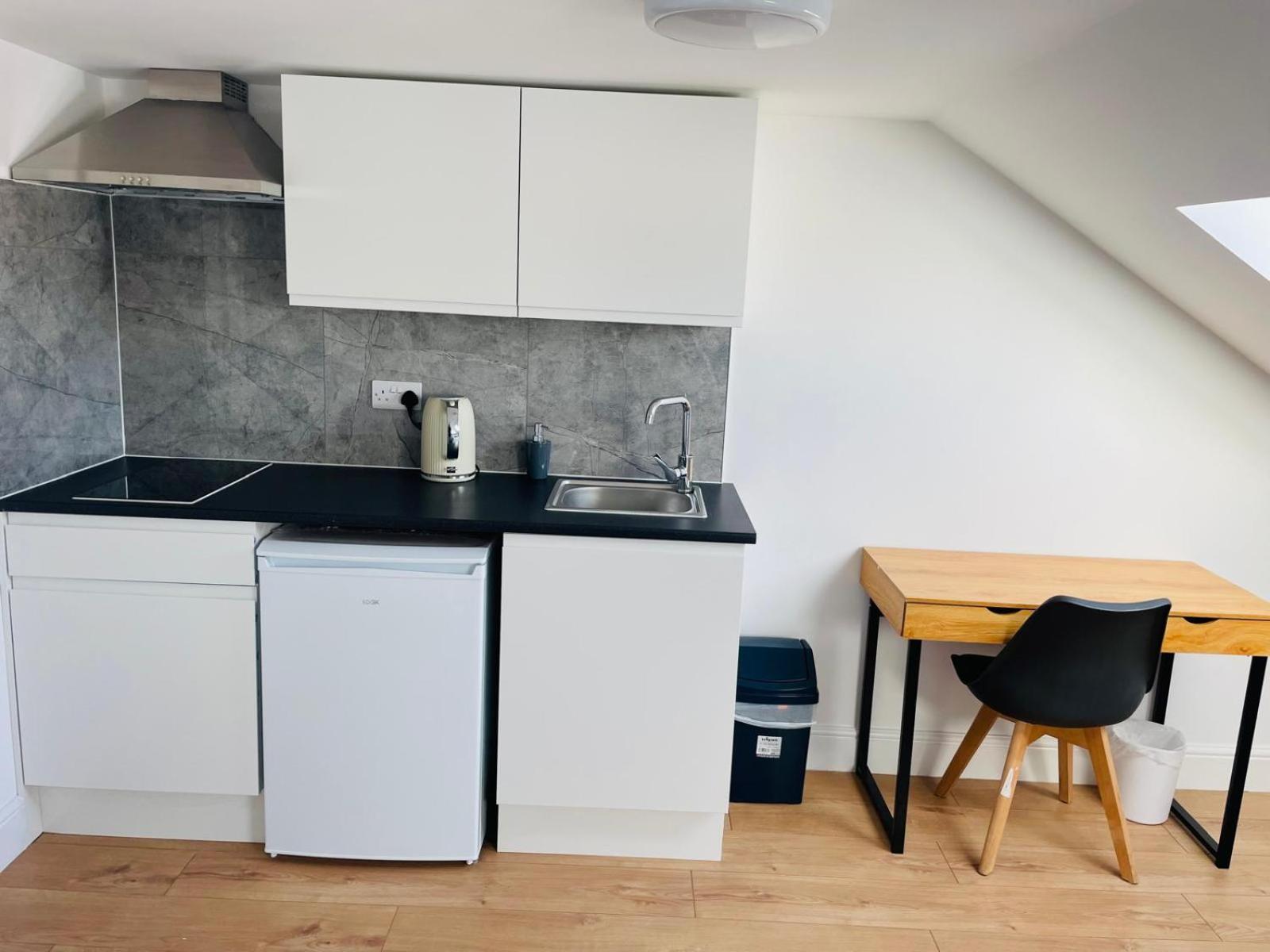 Guest house Dorset House At Upton Park *