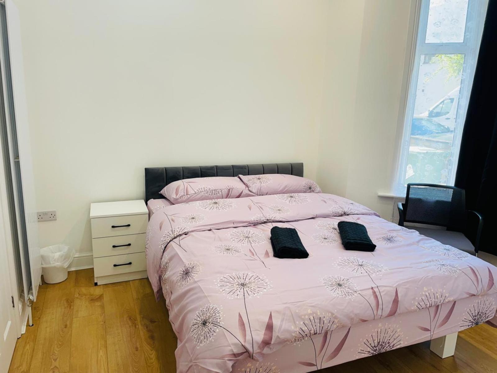 Dorset House At Upton Park Guest house *