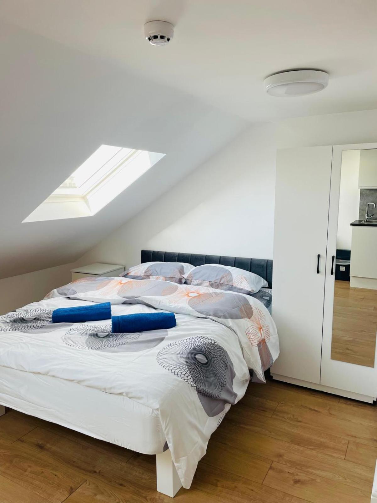 Guest house Dorset House At Upton Park *