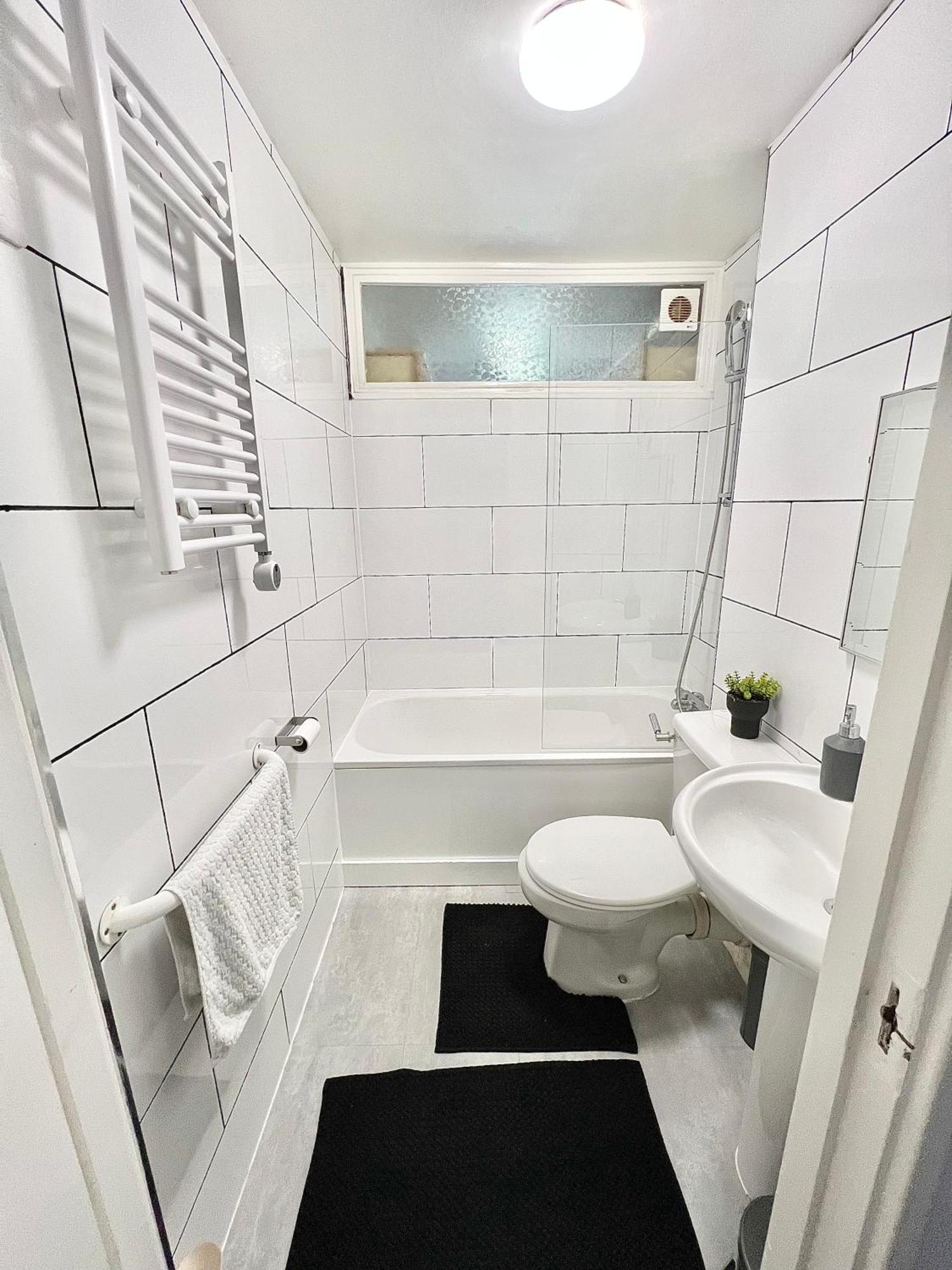 Leilighet Gorgeous Flat 10 Min Walk To Stadium Free Parking