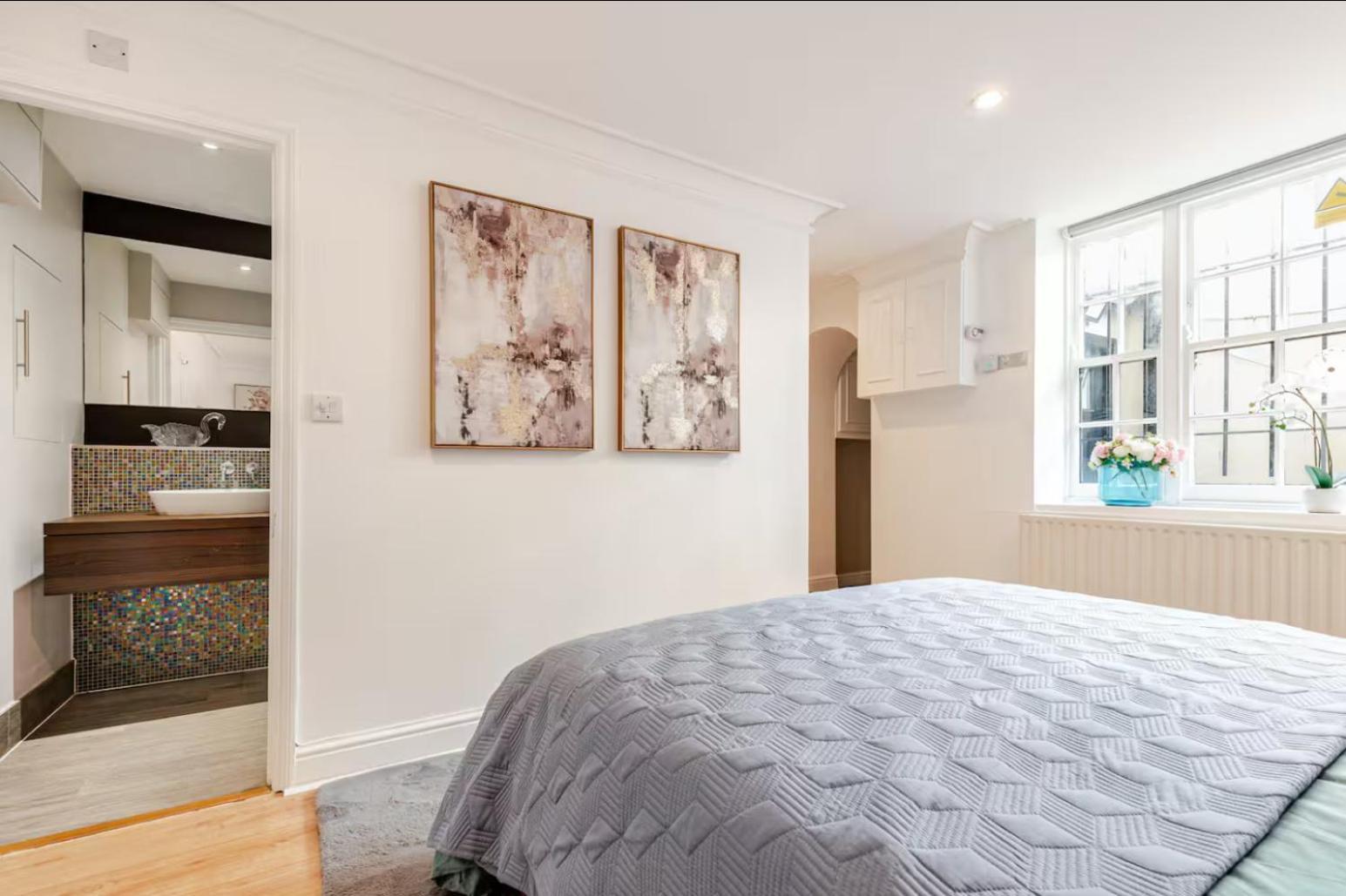 Spacious And Private By Royal Palace Londra