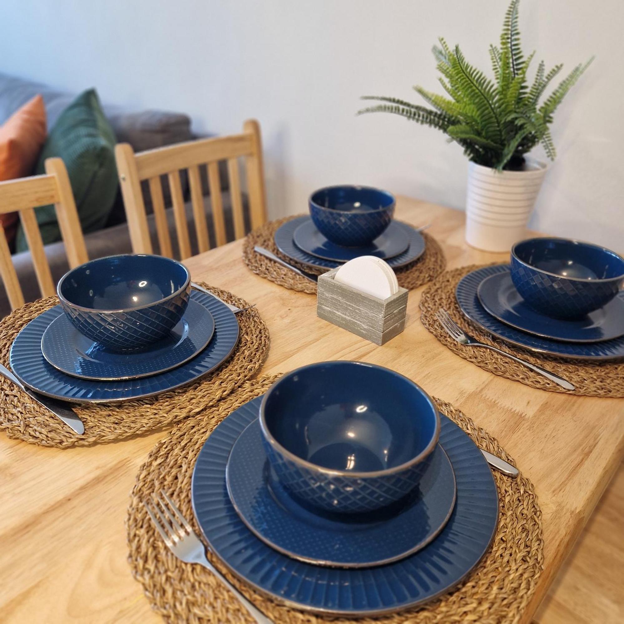 Modern Spacious 1 Bed Flat Westfield Shepherds Bush Free Wifi Apartment London