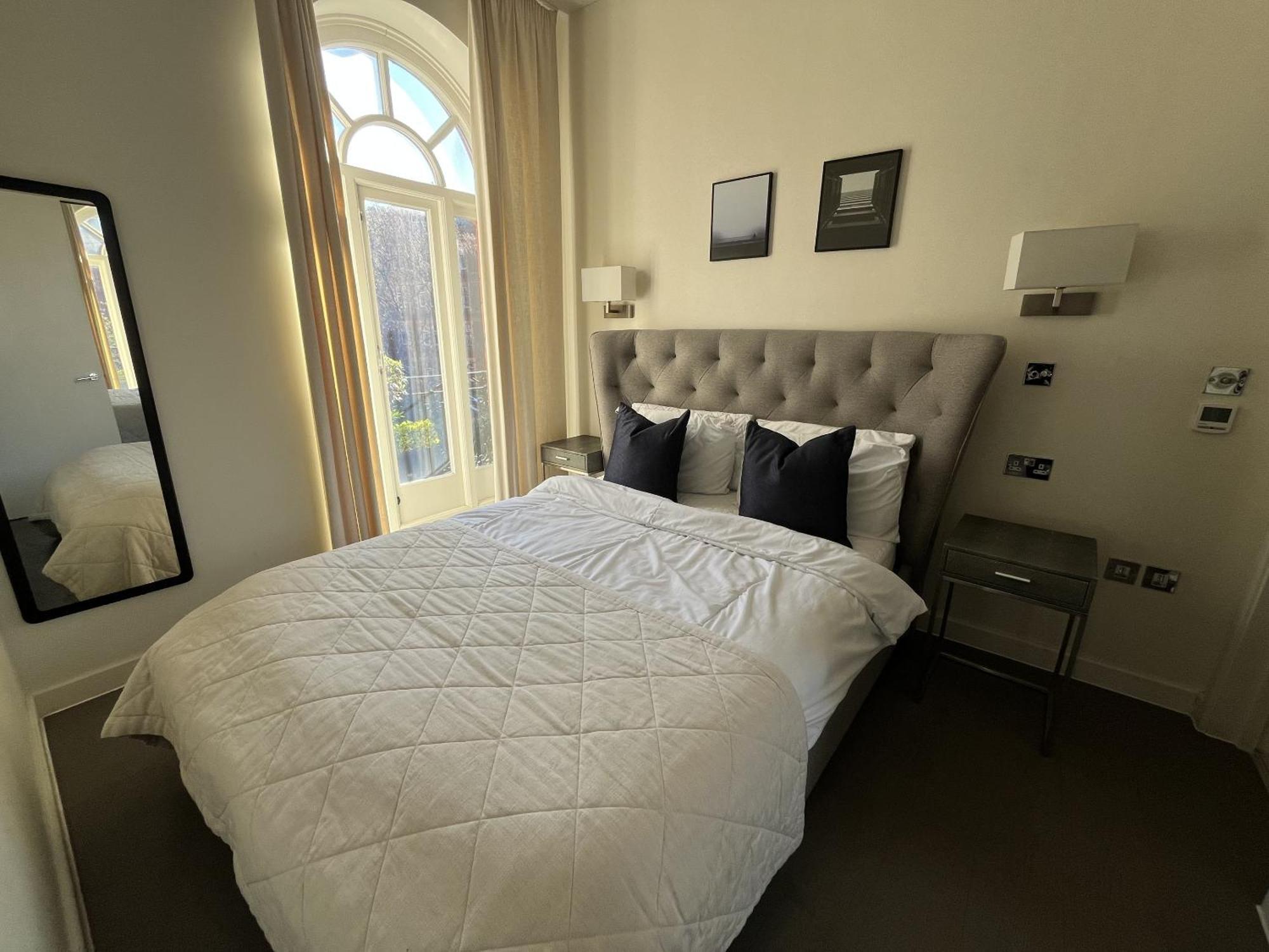 High Street Kensington Apartment London