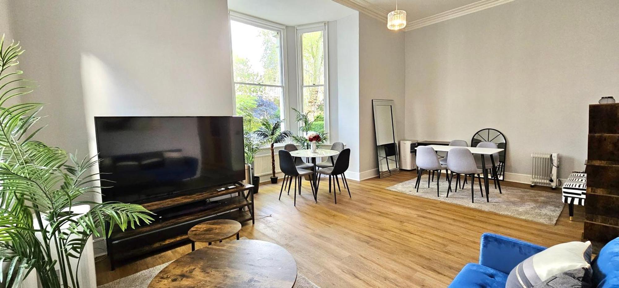 Lejlighed Kensington 2Bed Stucco Bright Large High Ceilings - Luxurylondonstays