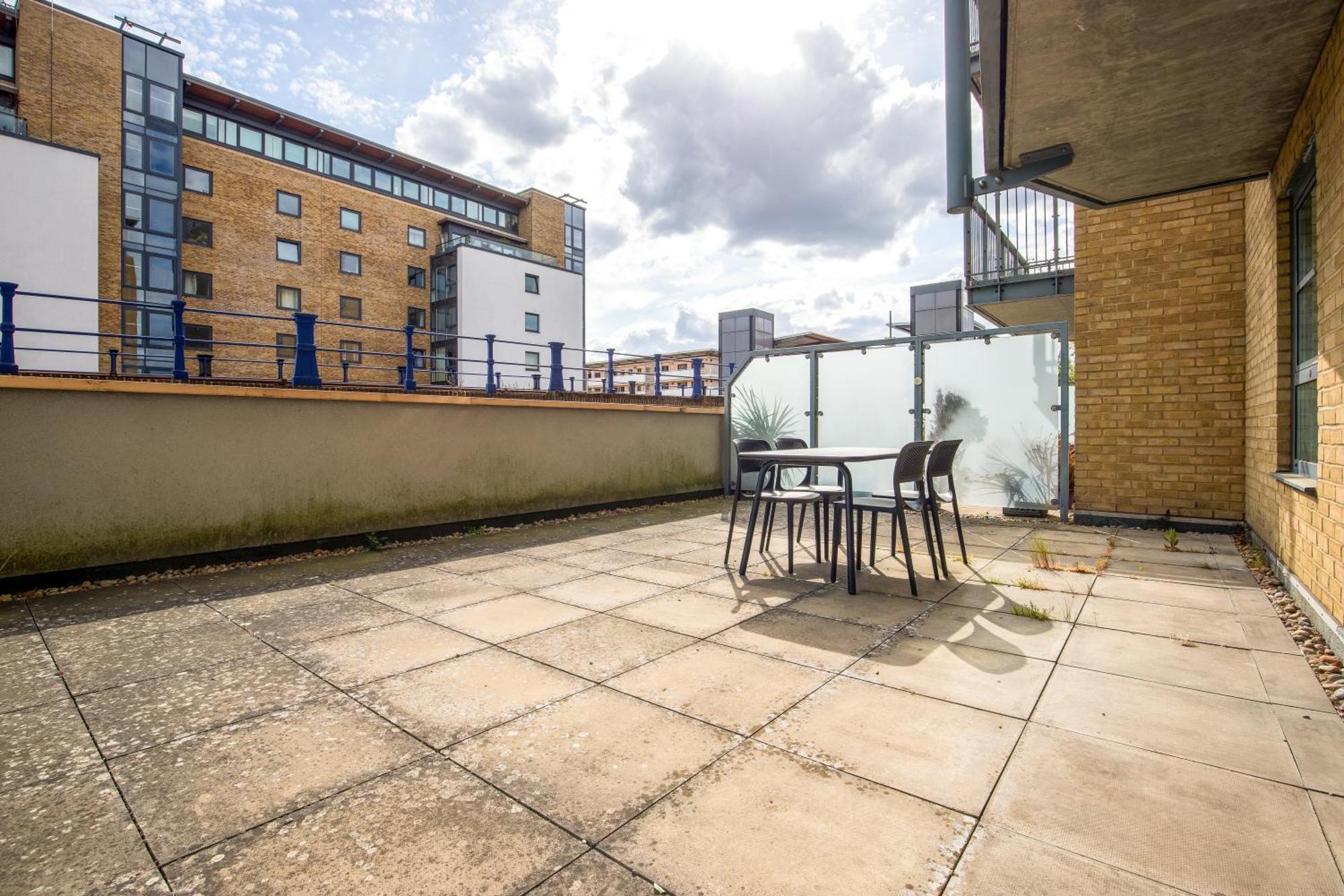 Appartement Londwell, & Limehouse Balcony Flat - Skyline Views *