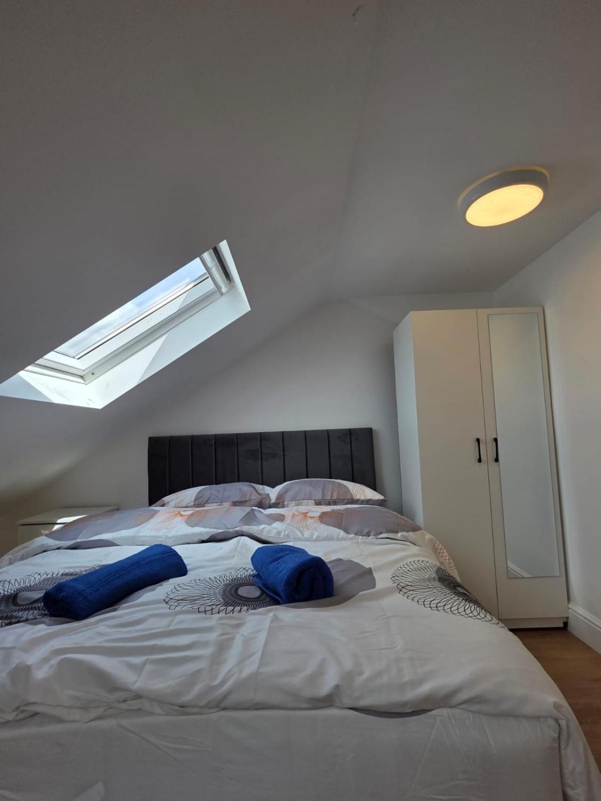 Dorset House At Upton Park * London
