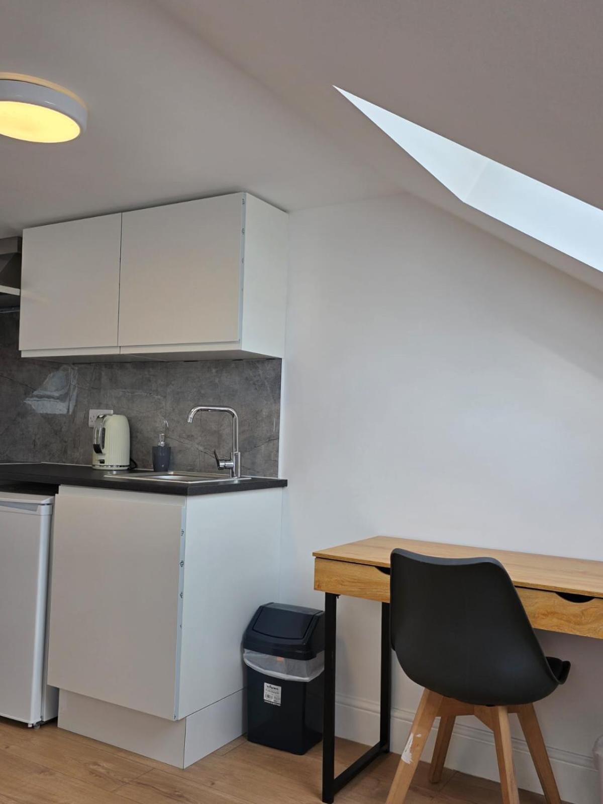 Guest house Dorset House At Upton Park *