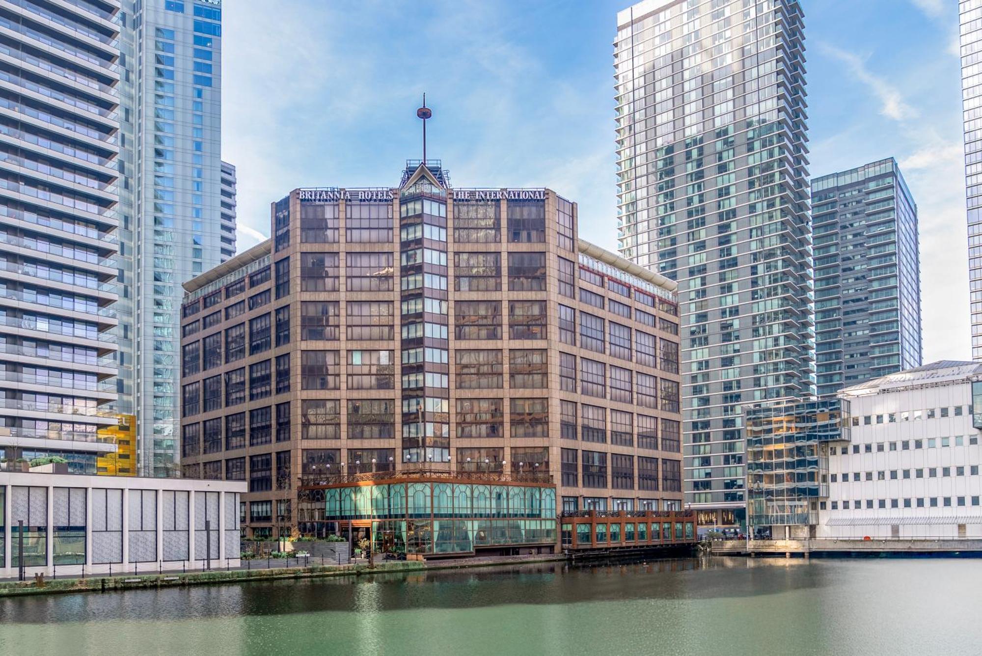 Britannia International Canary Wharf Hotel 4*