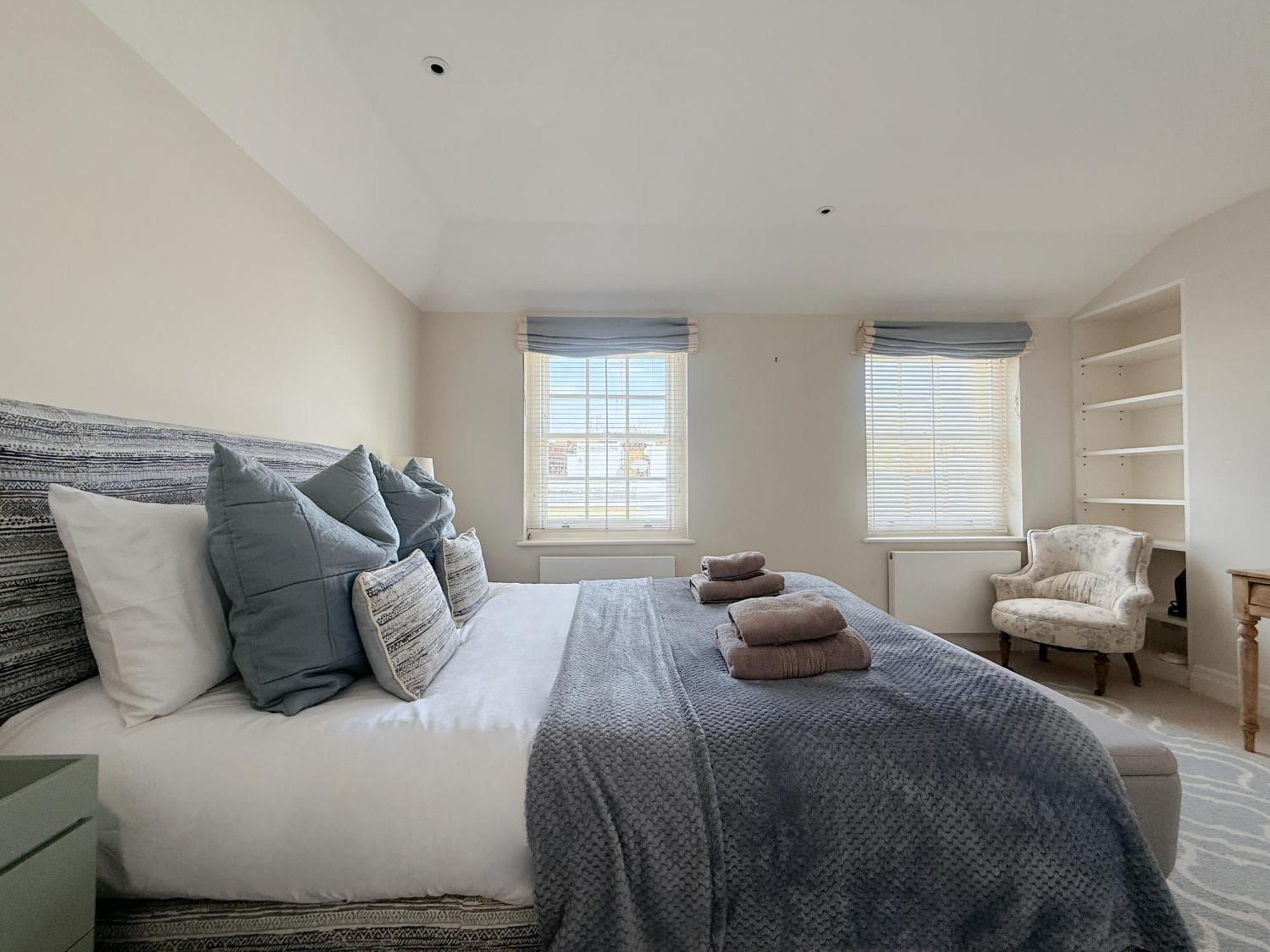 Villa Stylish 3-bedroom Terrace House Near Earls Court Londen