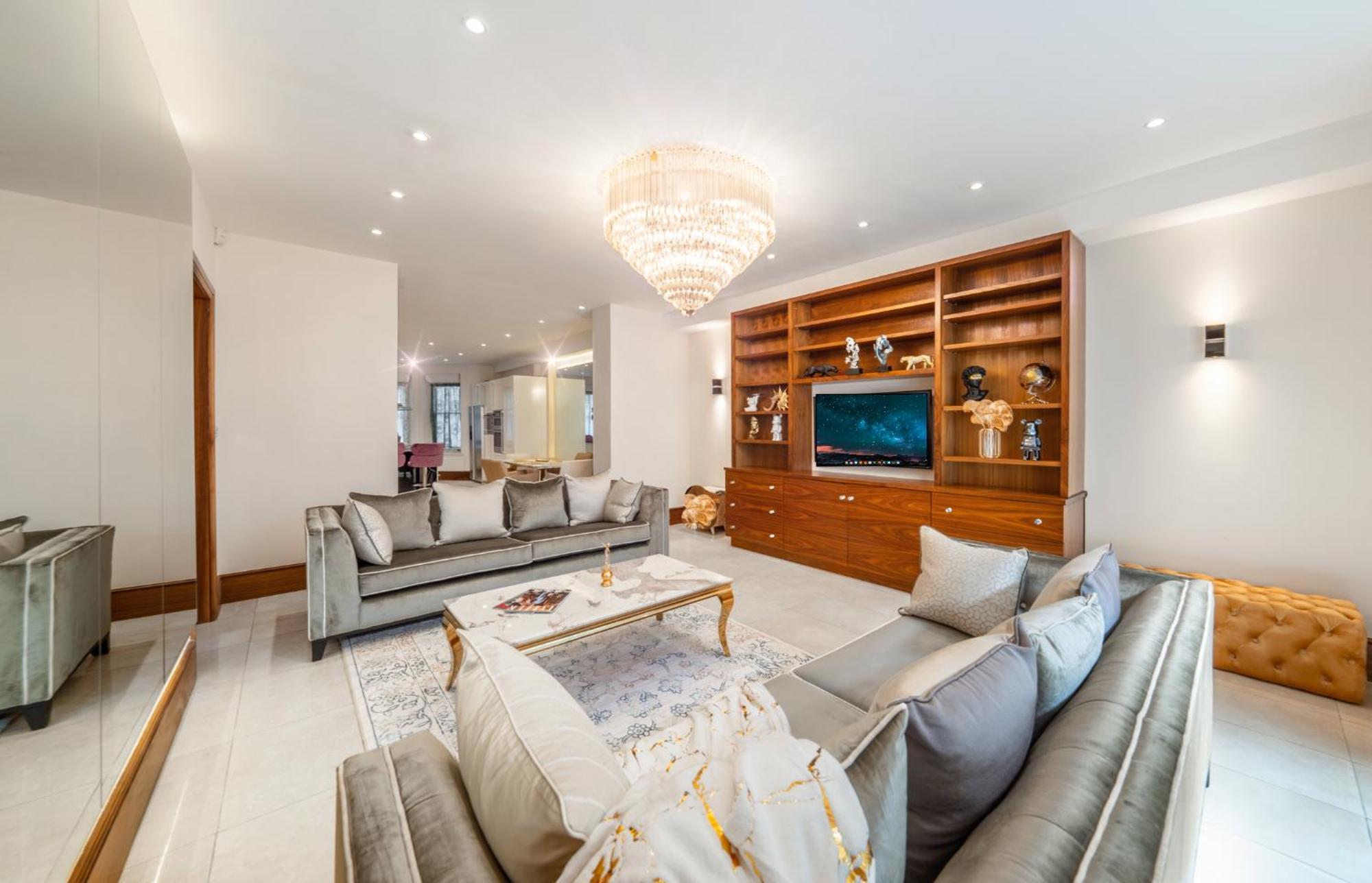 Appartement 250 Sqm Mega Mansion Londen