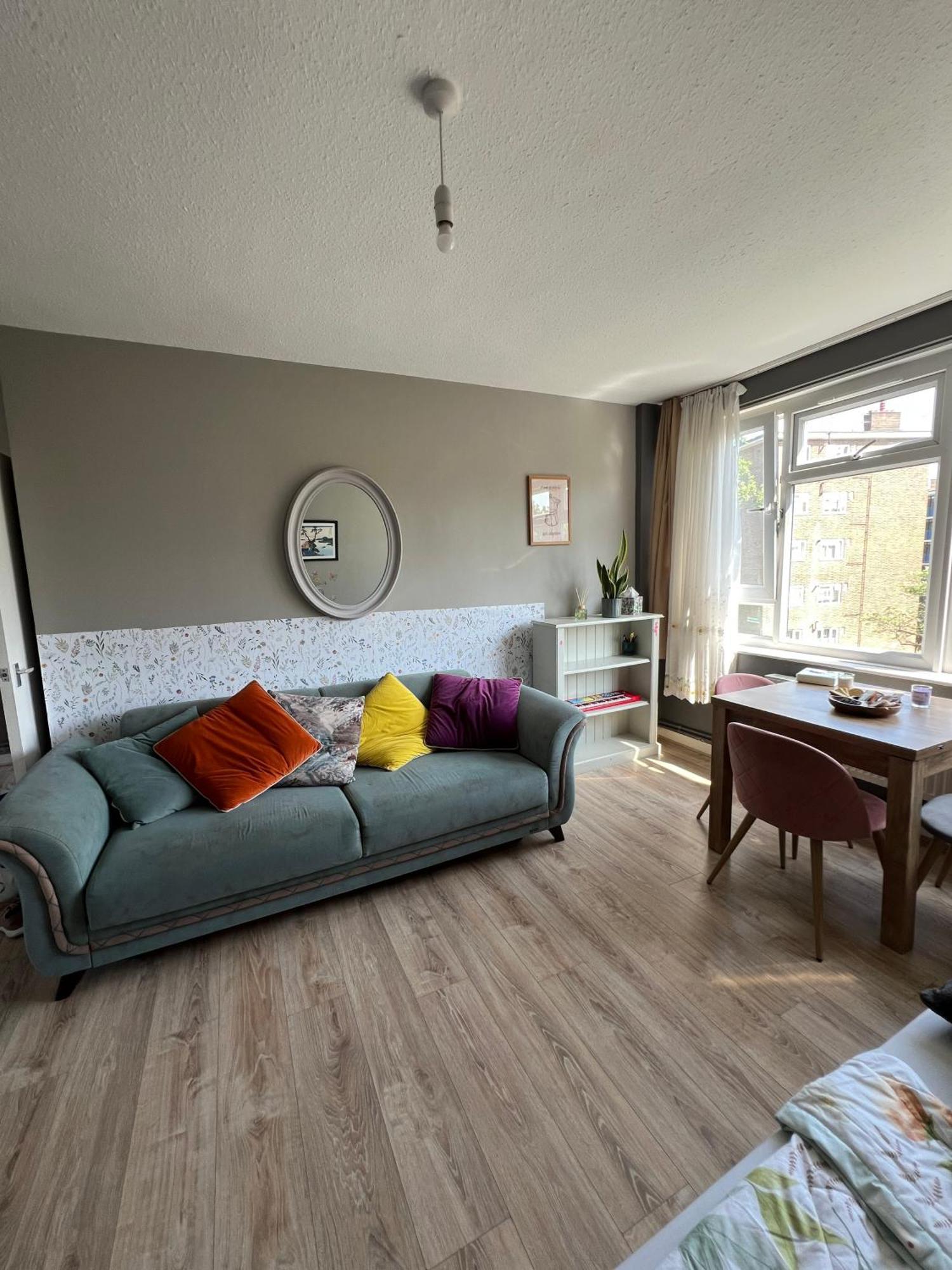 Flat In Appartement *