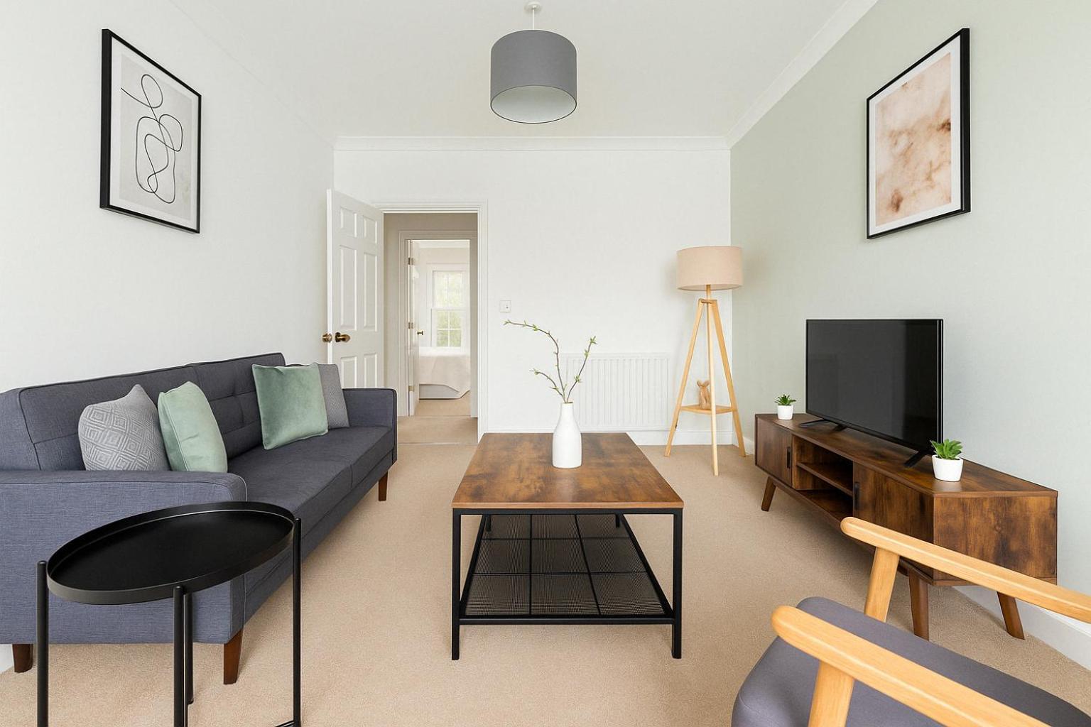 Spacious 1br Flat In Hackney - Modern & Bright Leilighet *