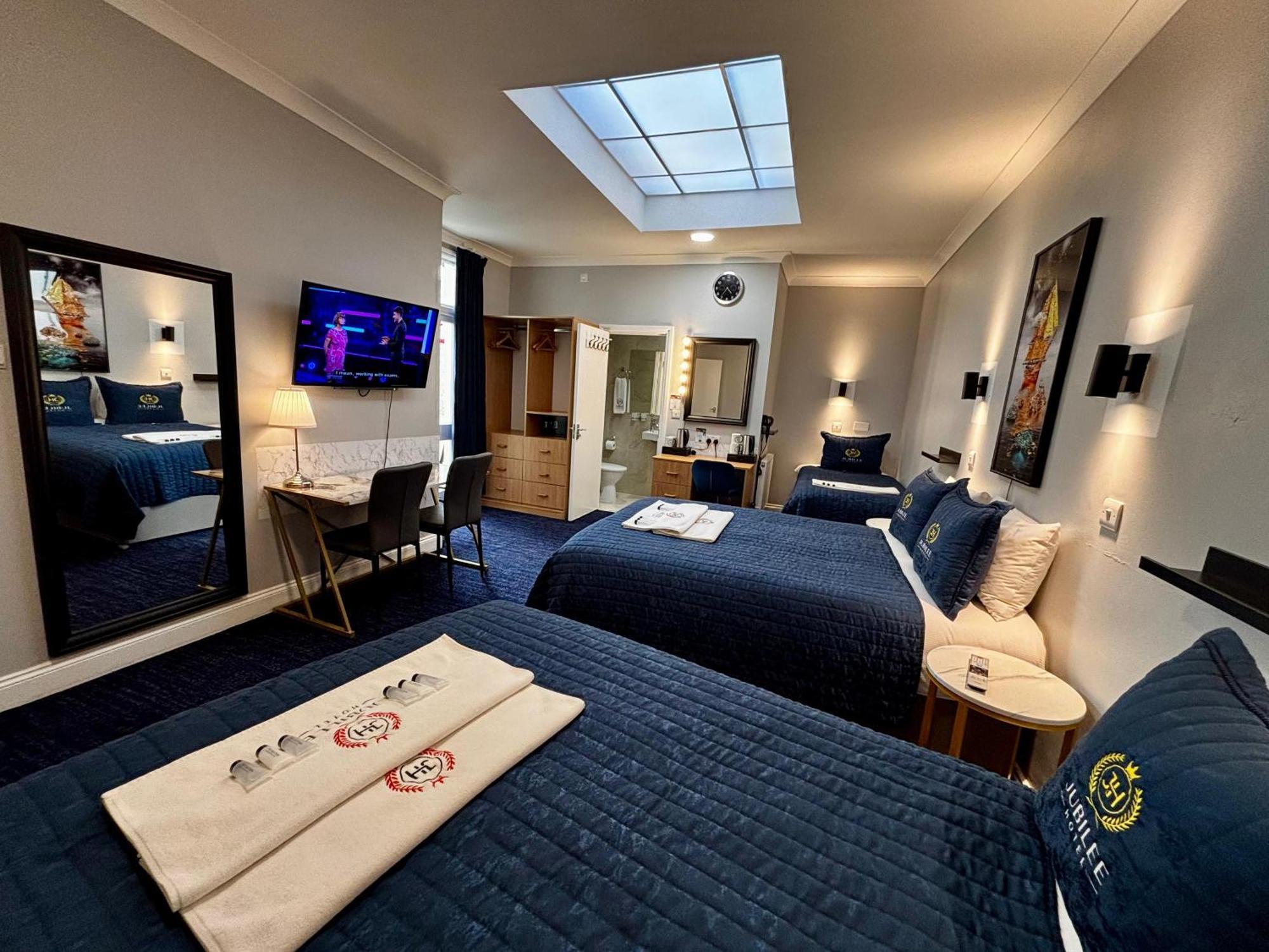 Jubilee Victoria 3*
