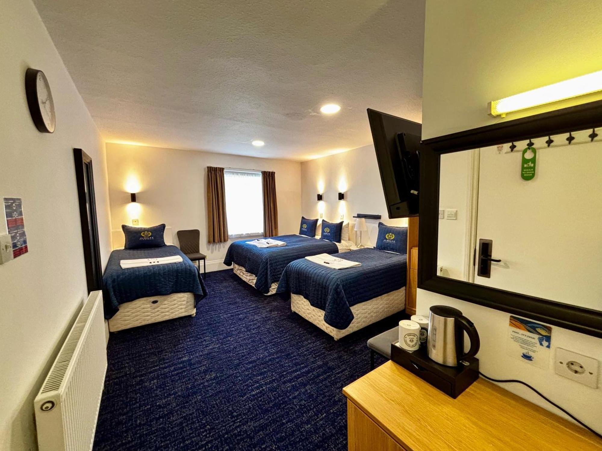 Hotel Jubilee Victoria 3*