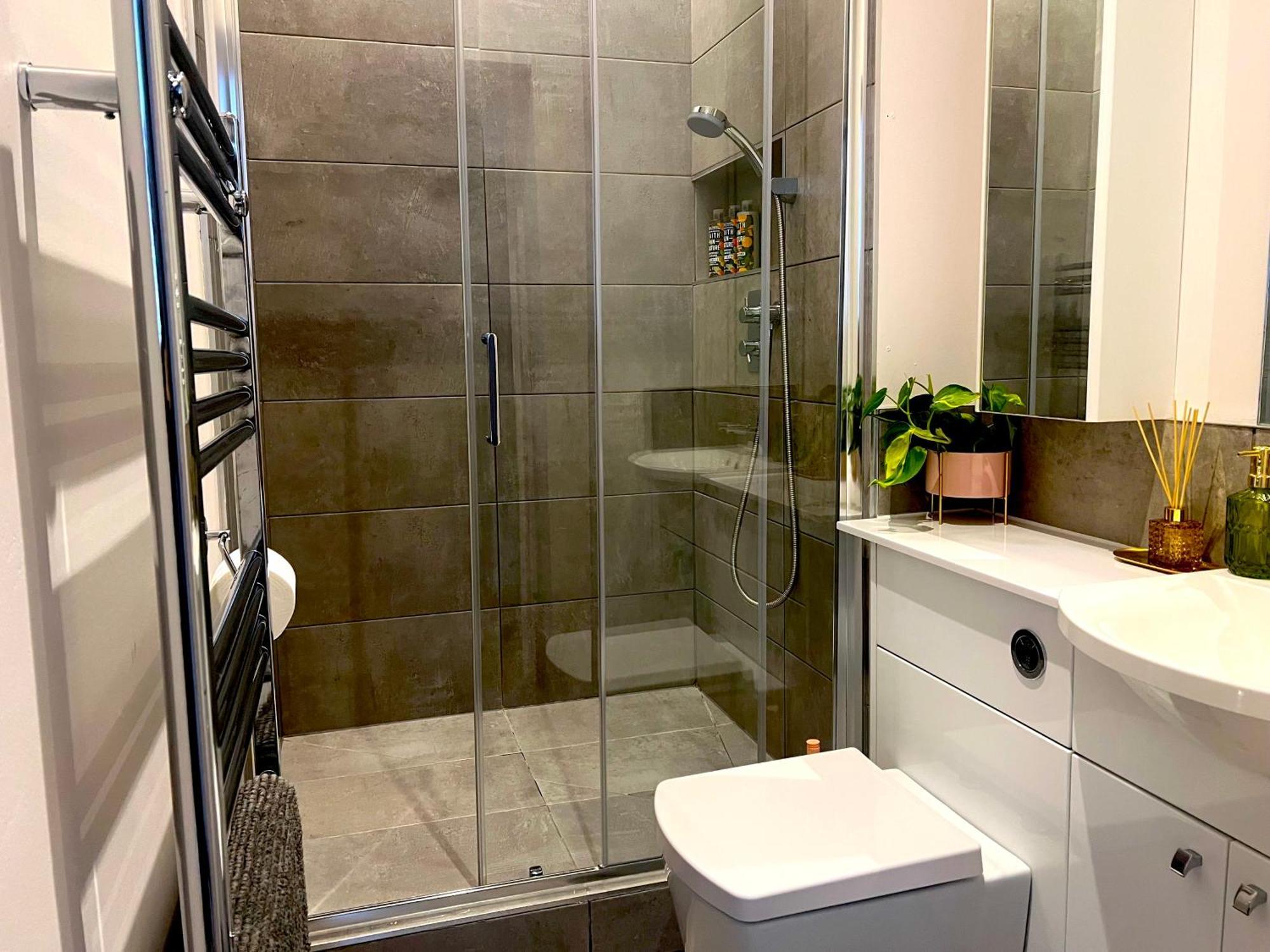 Shoreditch Private * London