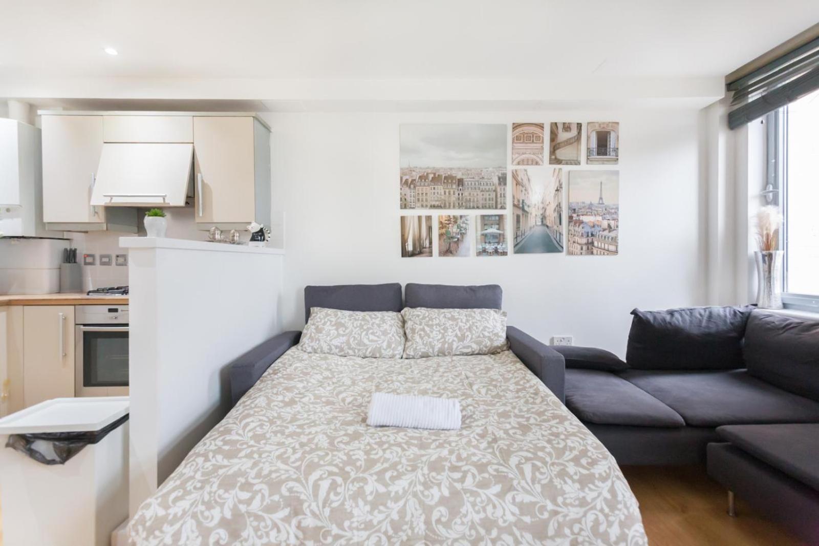 Cozy 2 Bedroom Near Tower Bridge Lägenhet *