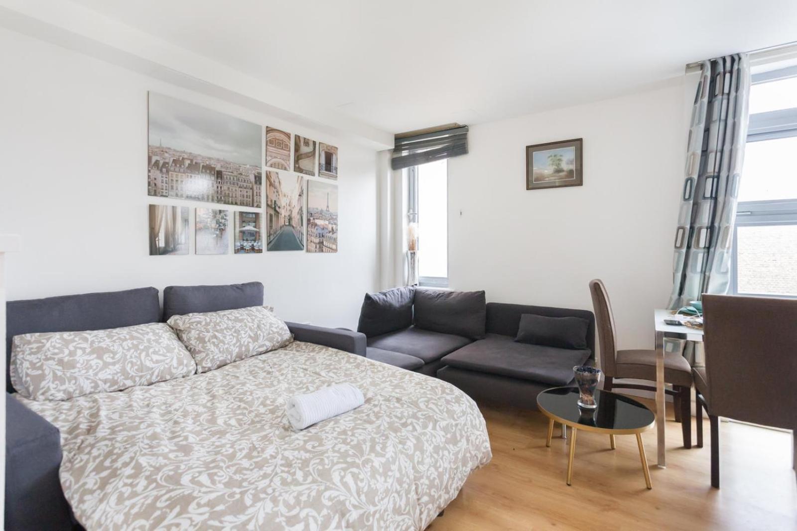 Cozy 2 Bedroom Near Tower Bridge Lägenhet