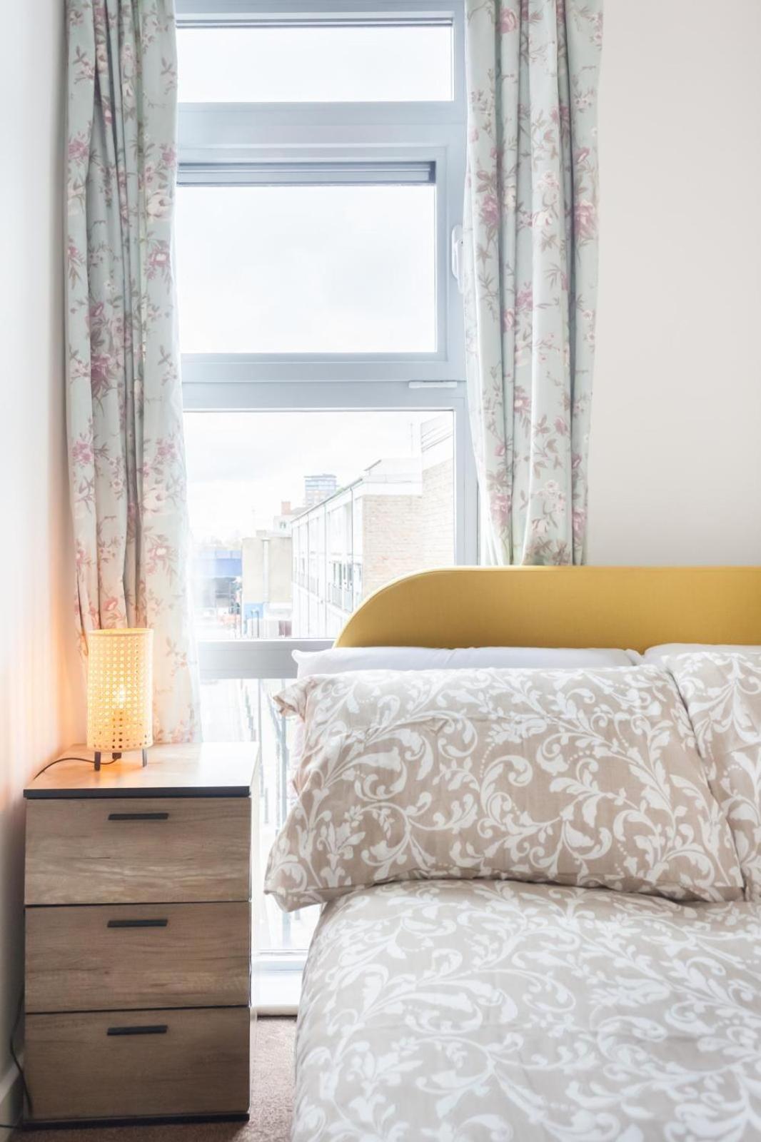 Cozy 2 Bedroom Near Tower Bridge Lägenhet *