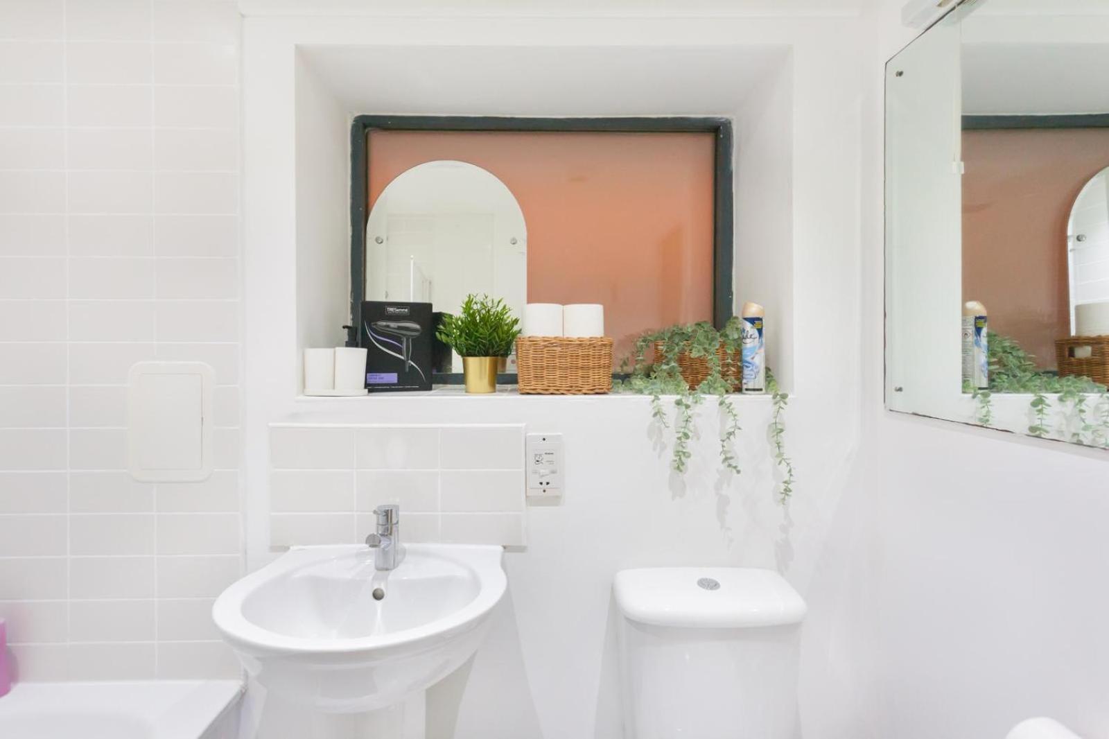 Lägenhet Cozy 2 Bedroom Near Tower Bridge London