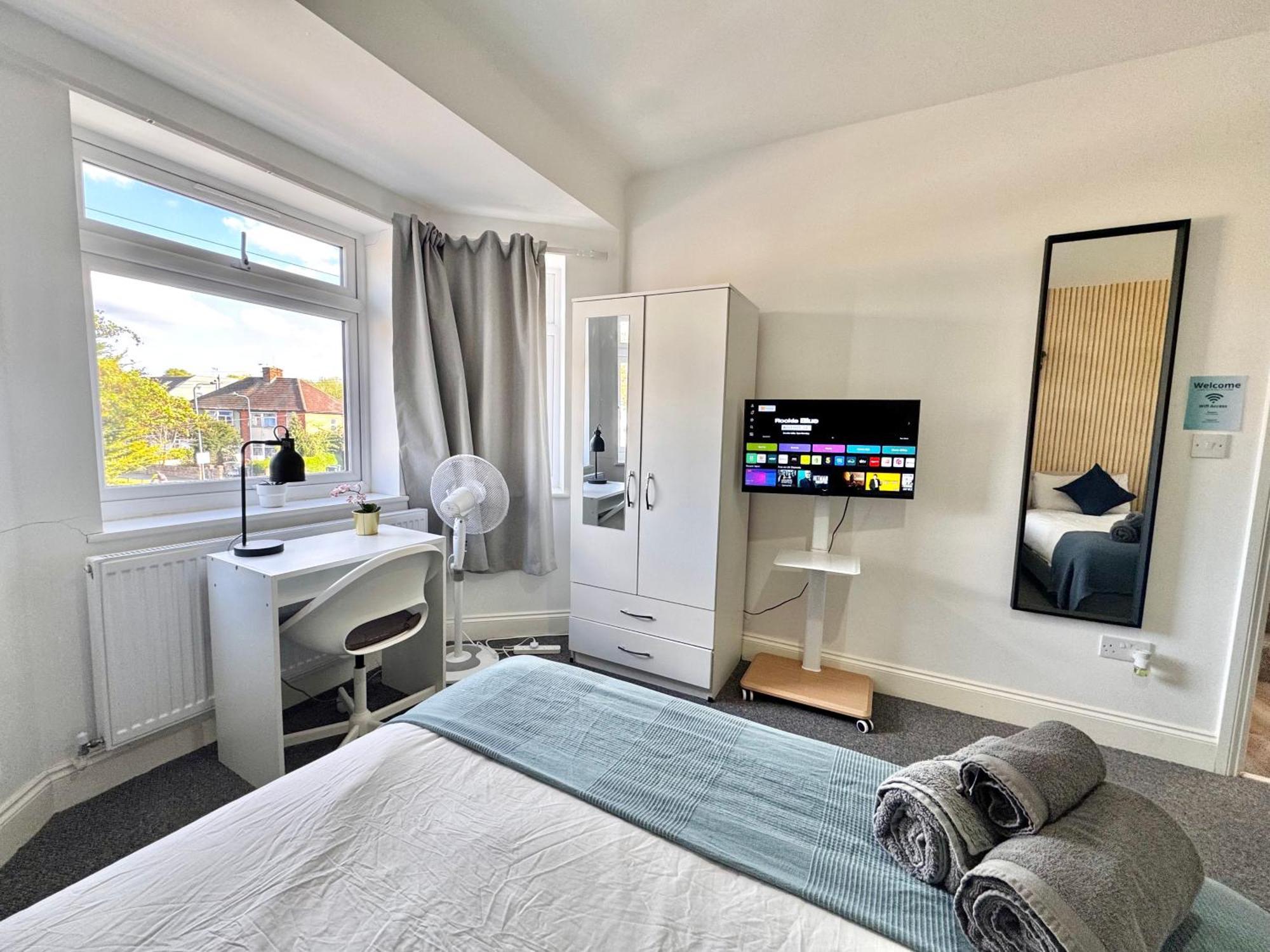 Lägenhet Convenient 2-bed 30min To London