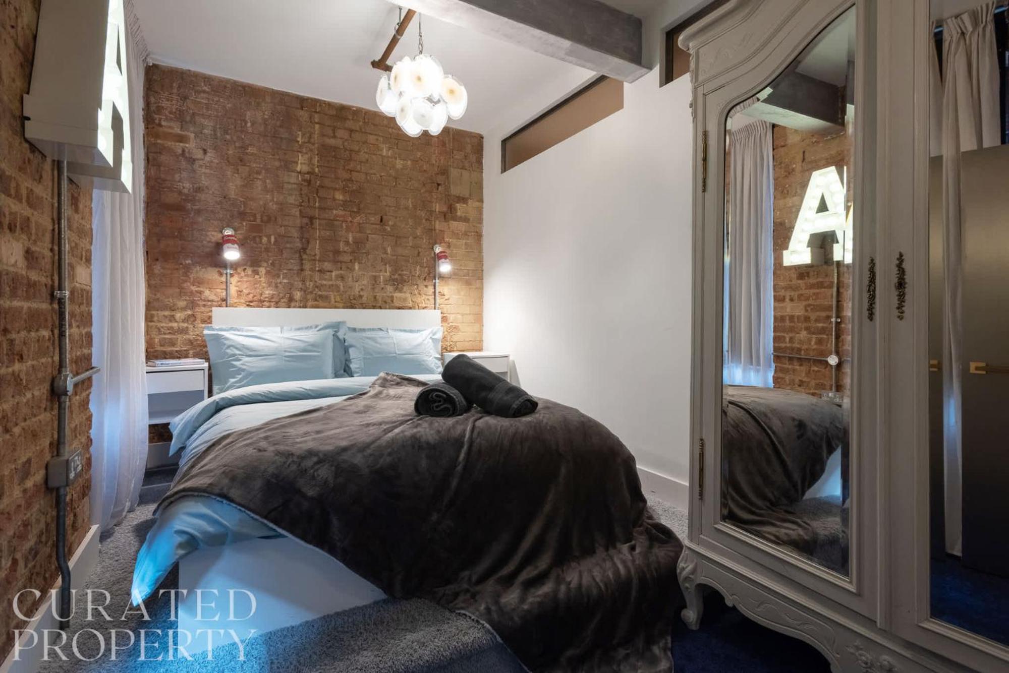 Amazingly Luxurious Loft Apartment, Soho - 3 Bedrooms, 2 Bath & Office Appartement