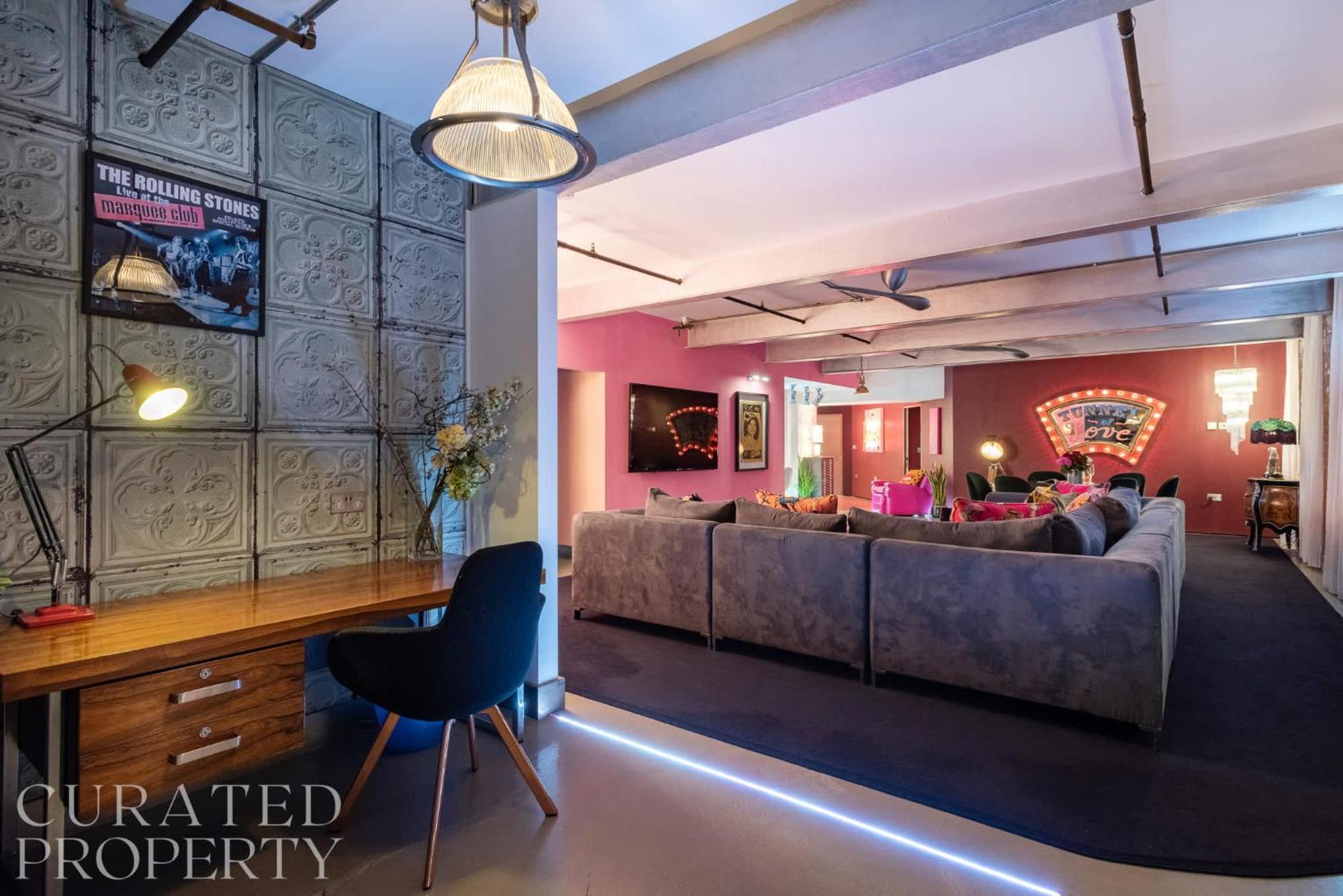 Appartement Amazingly Luxurious Loft Apartment, Soho - 3 Bedrooms, 2 Bath & Office Londen