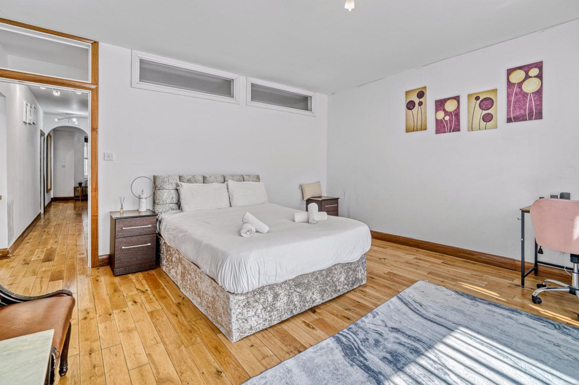 Semesterbostad Charming 3br By Redcliffe Gdns