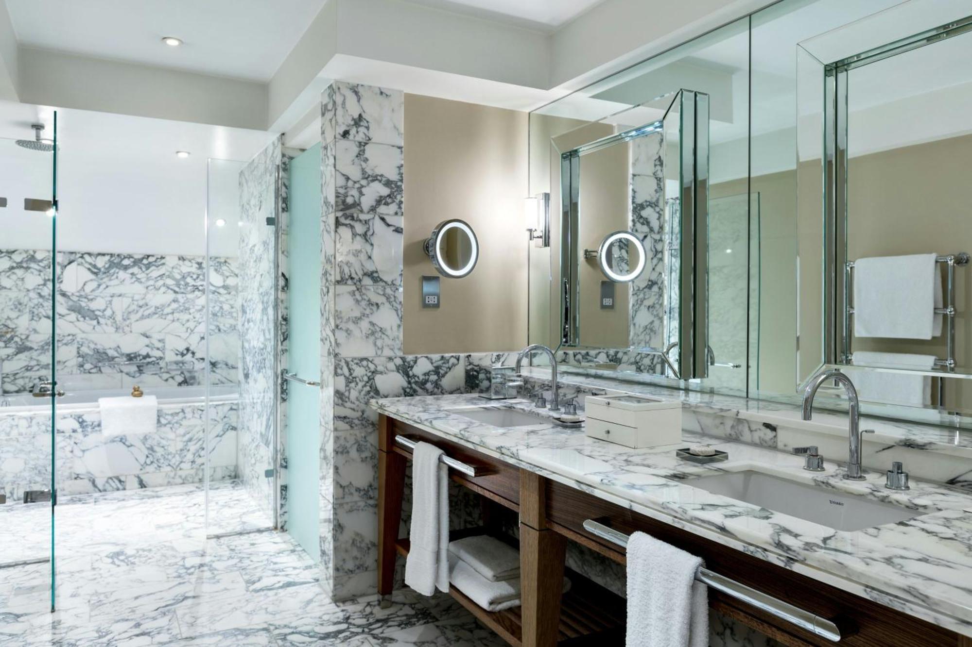 St Pancras London, Autograph Collection Hotel London