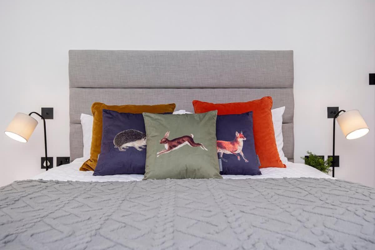Modern 2 Bed Battersea Power Station Londres