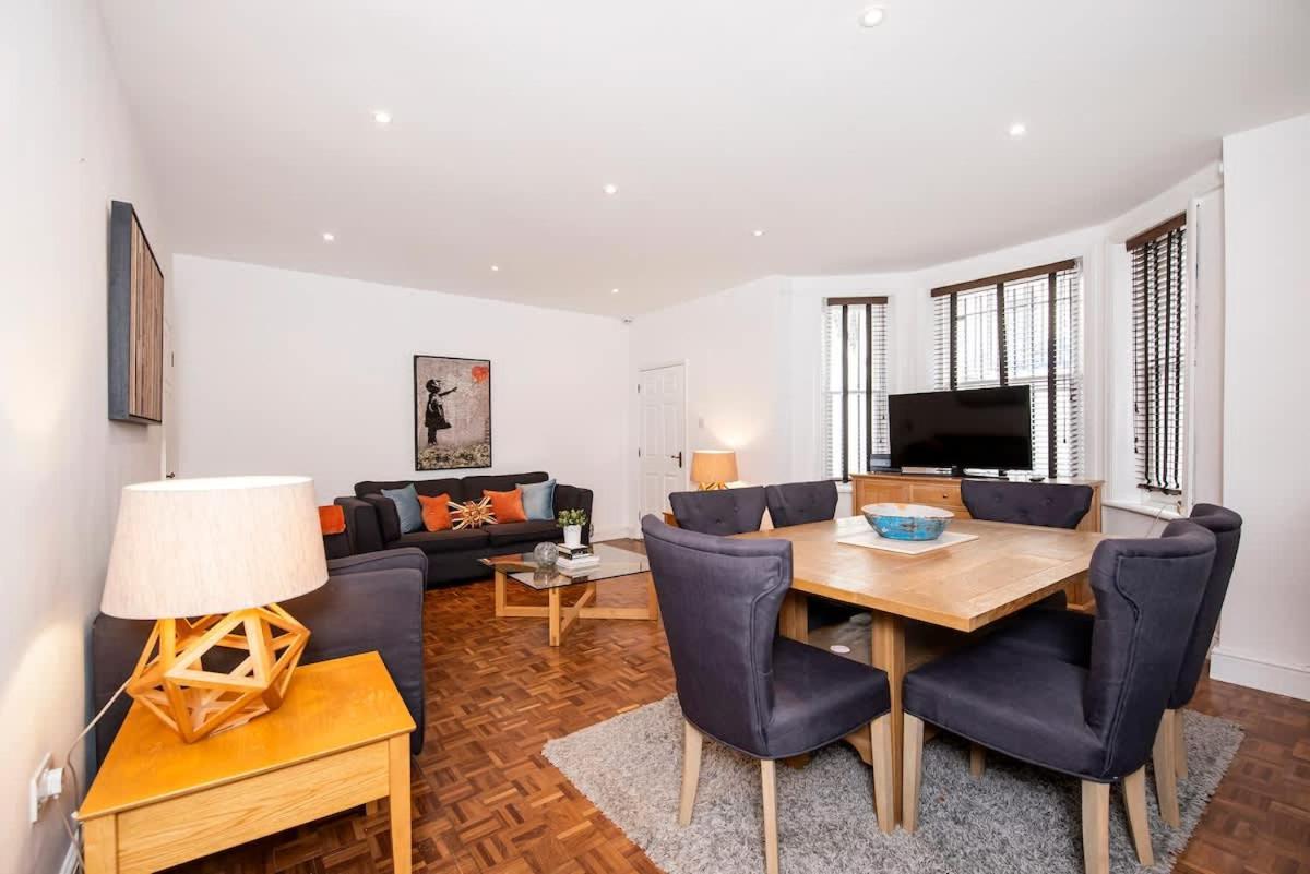 Appartamento Notting Hill Large 3 Bed Londra