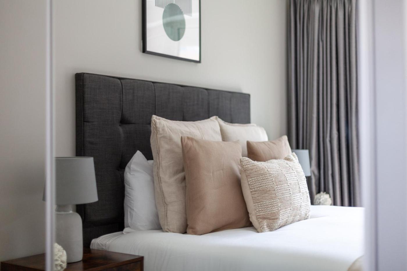 Modern & Quiet Islington Near King's Cross Apartment *
