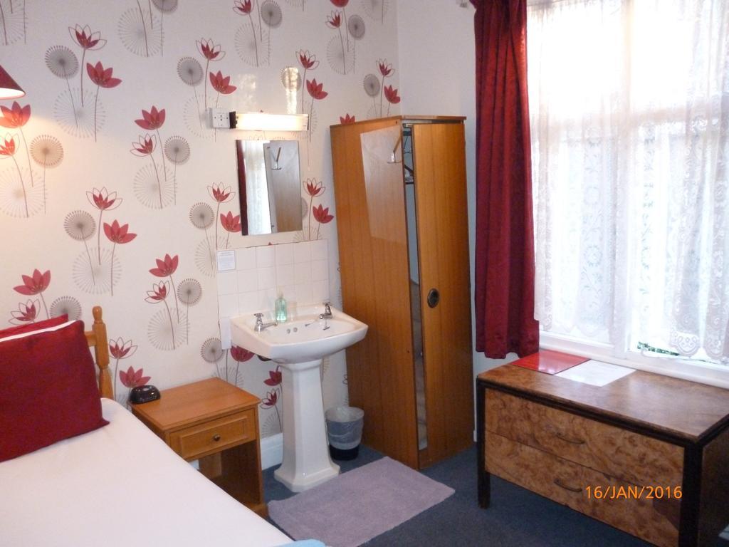 Grange Lodge Hotel - B&B * London
