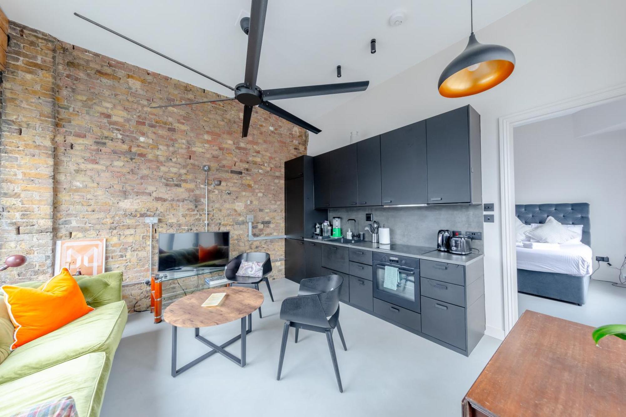 Sleek & 1bd Flat - Battersea Park Leilighet London